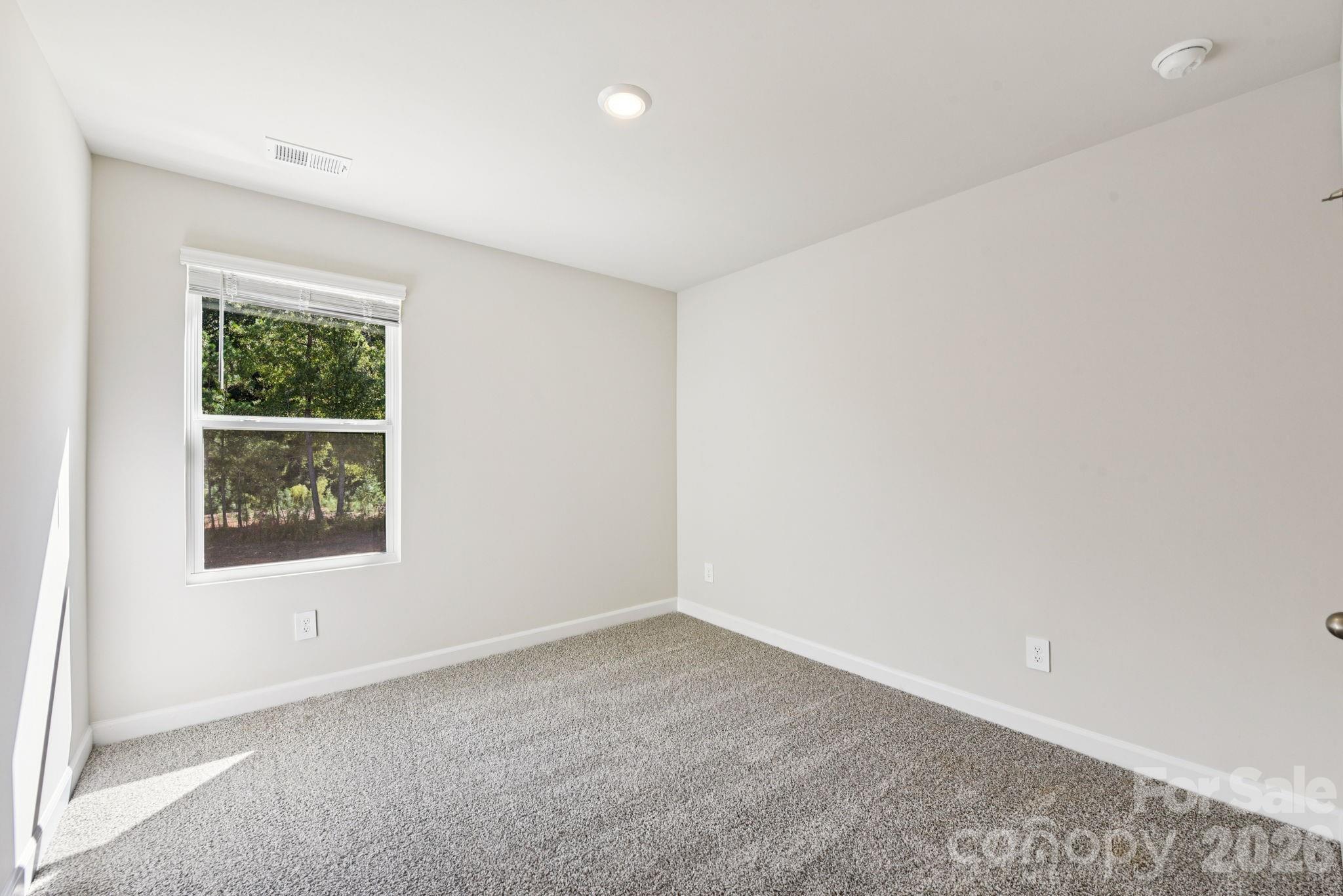 109 Ciara Place E Property Photo 19