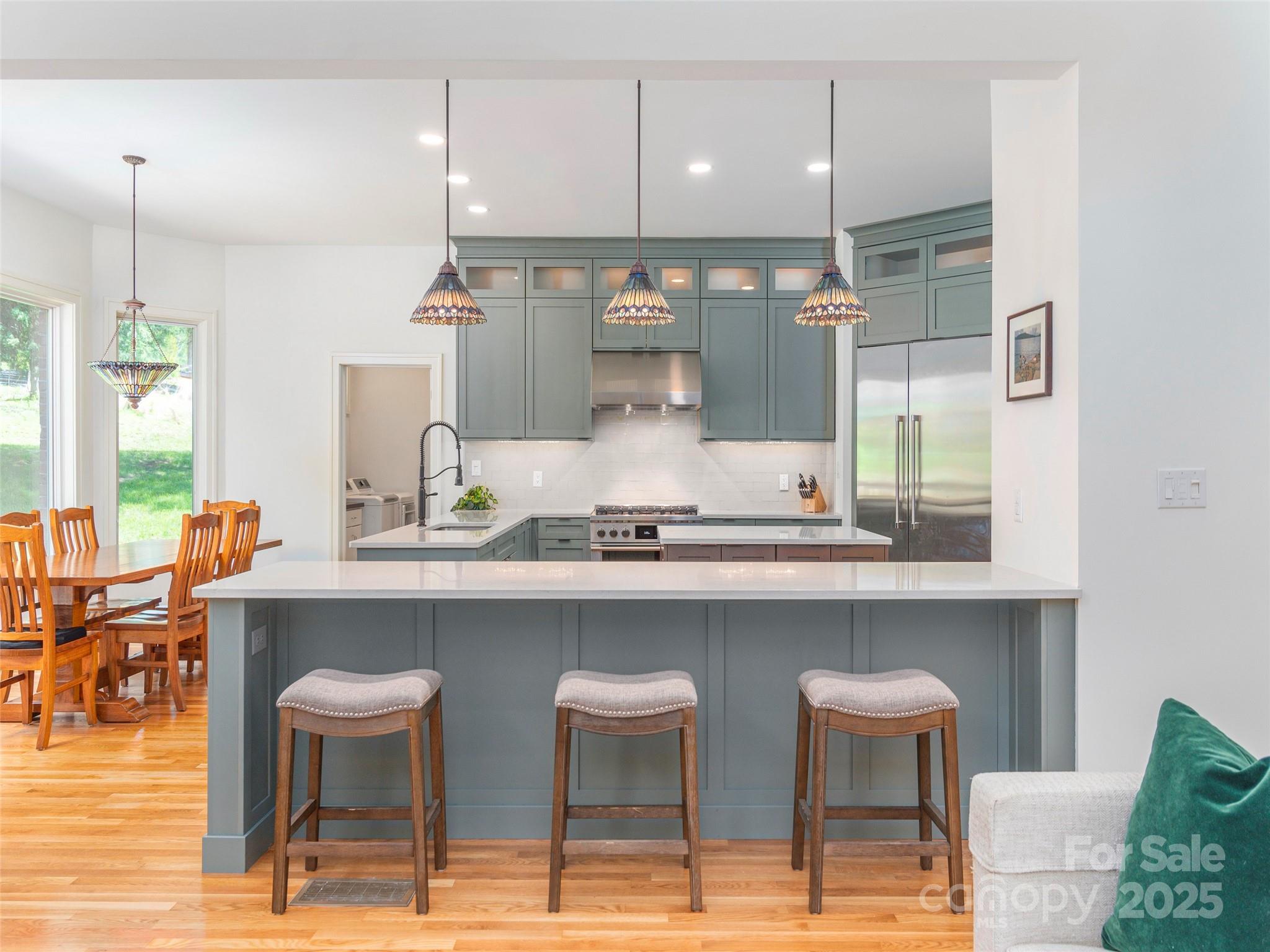 341 Racquet Club Road Property Photo 11