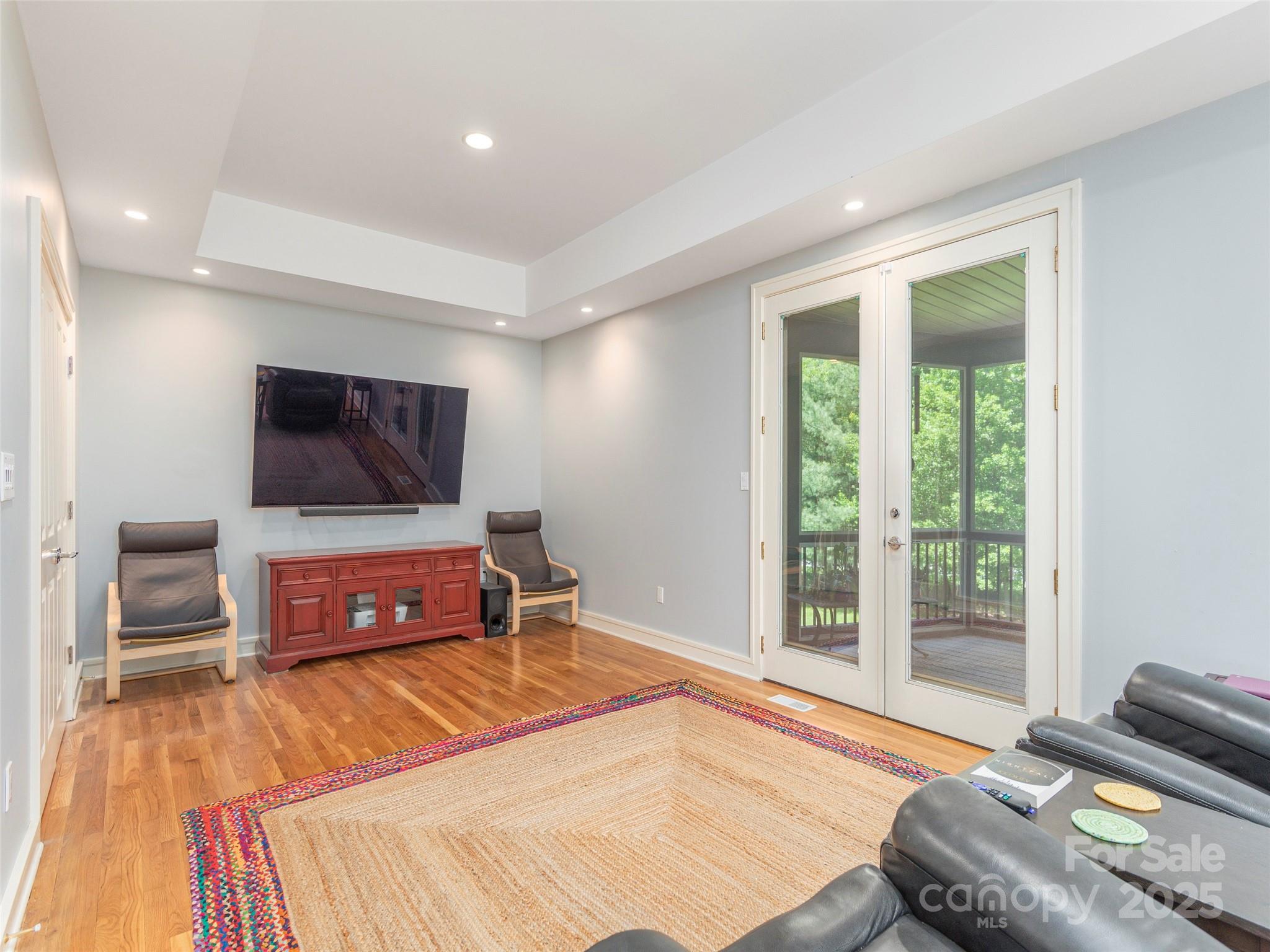 341 Racquet Club Road Property Photo 19