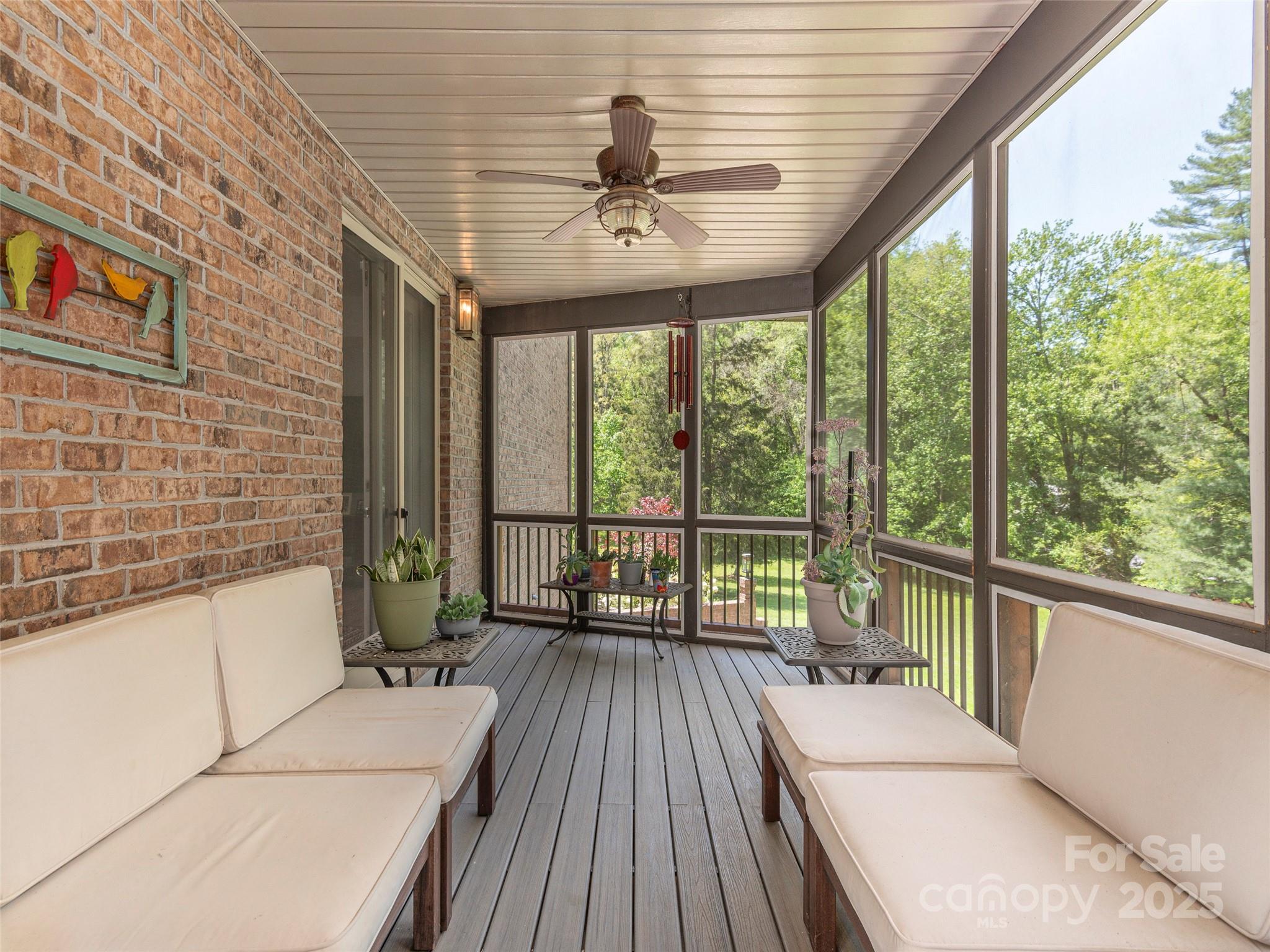 341 Racquet Club Road Property Photo 20