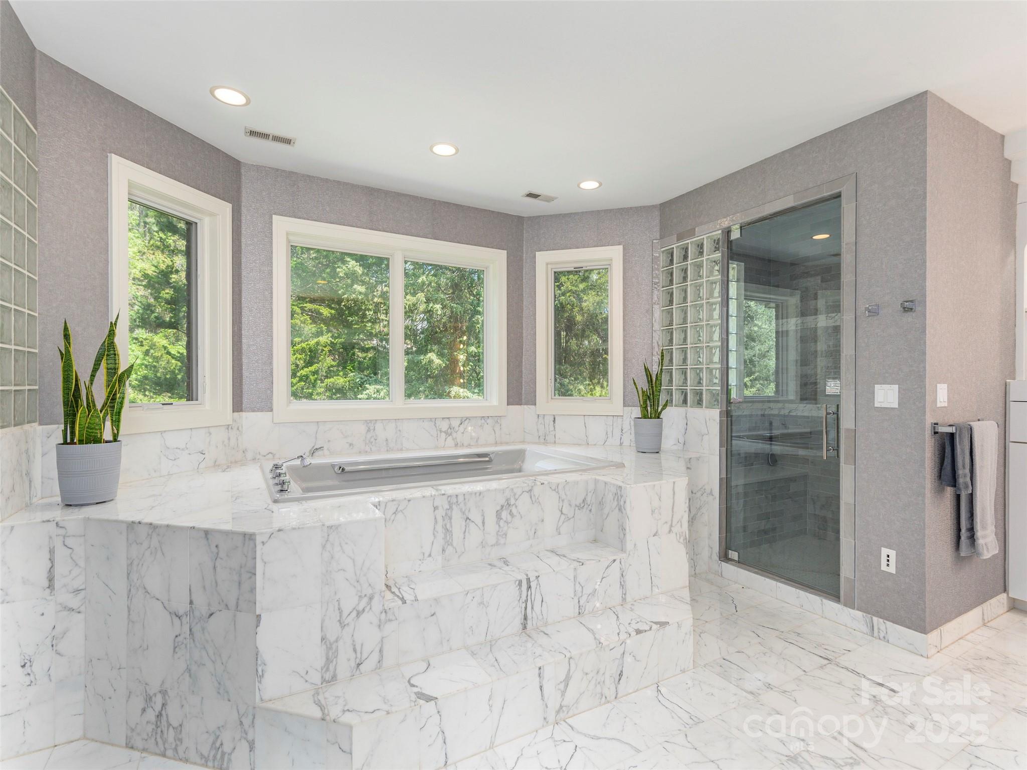 341 Racquet Club Road Property Photo 23