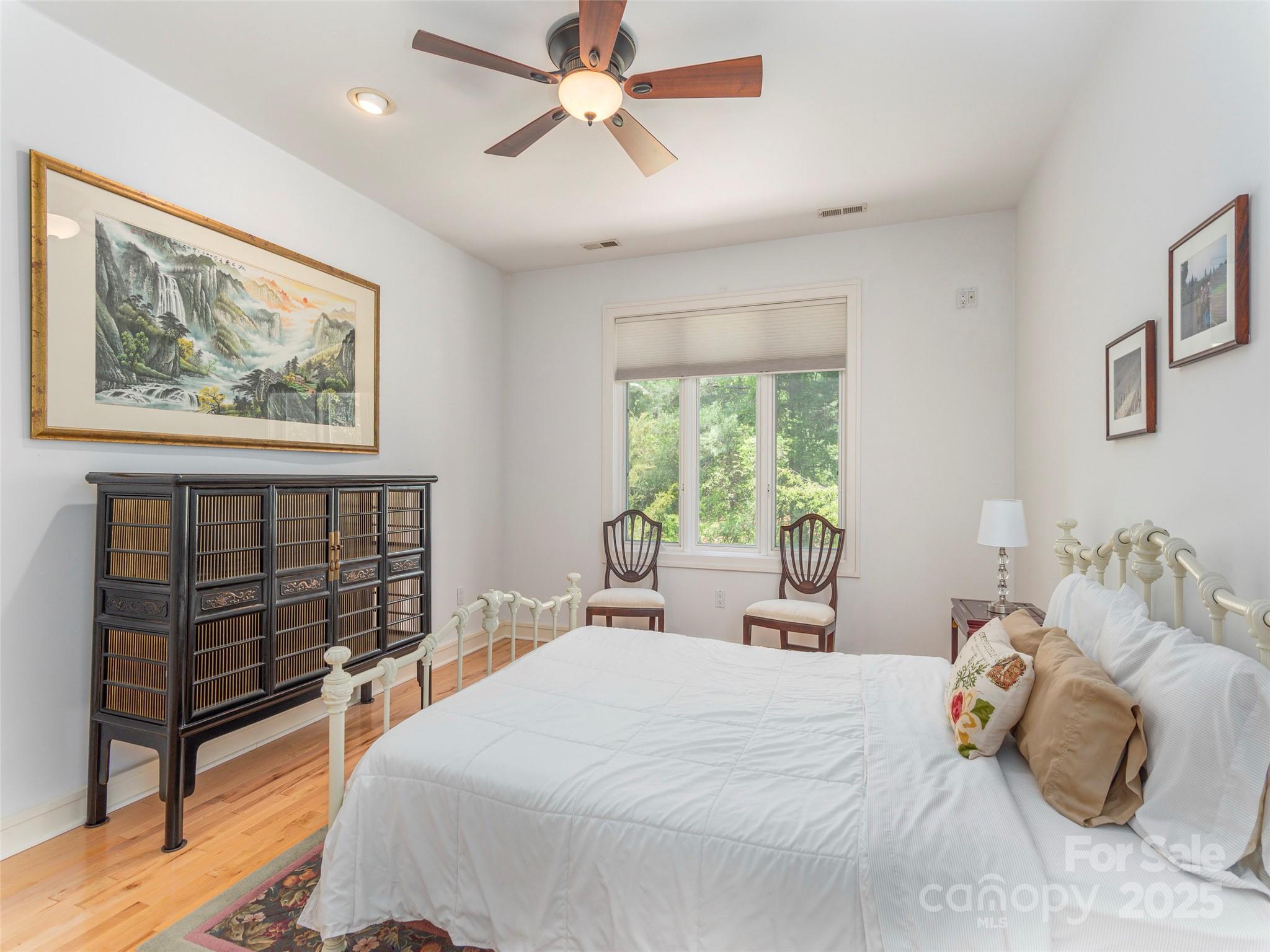 341 Racquet Club Road Property Photo 26