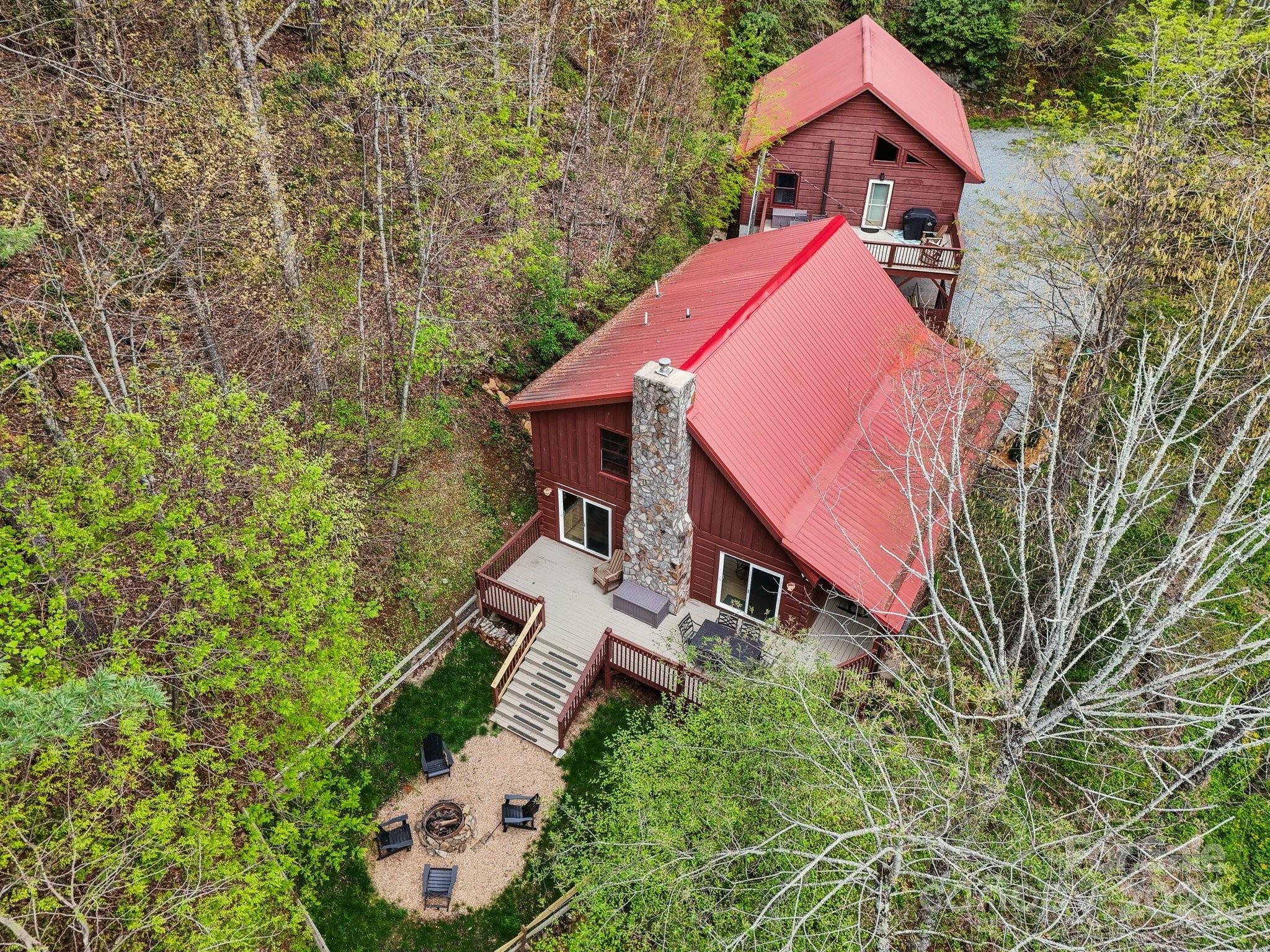 909 Niley Cook Road Property Photo 1