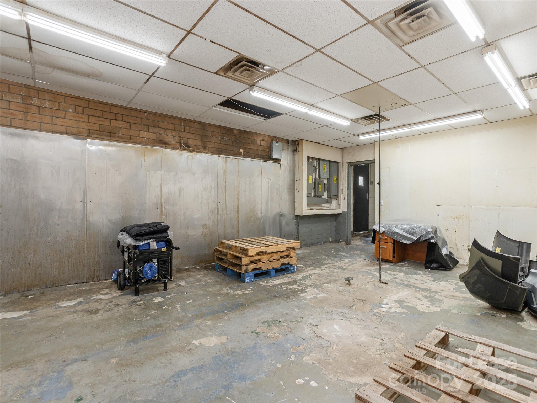 579 Tunnel Road Property Photo 18