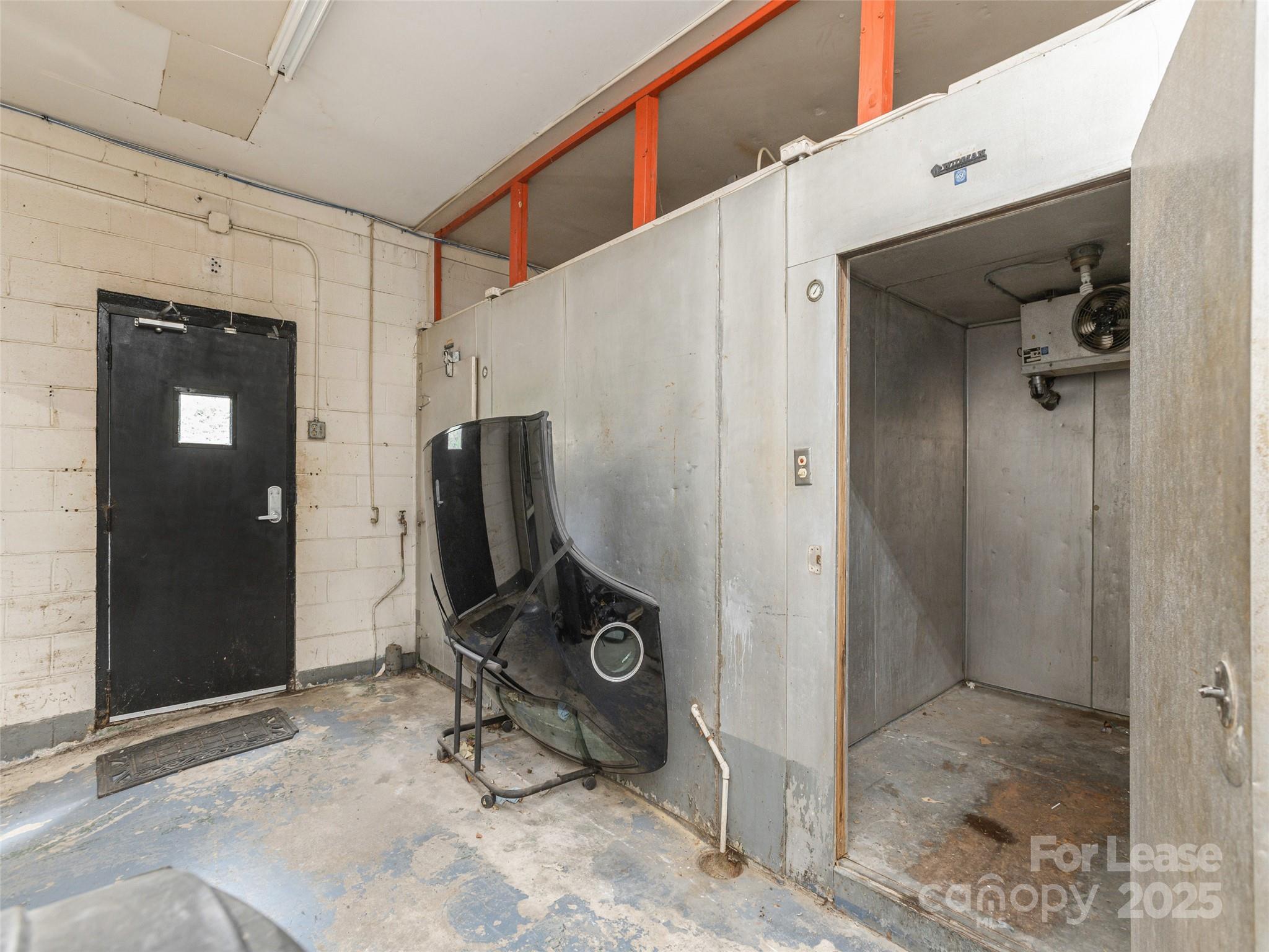 579 Tunnel Road Property Photo 22