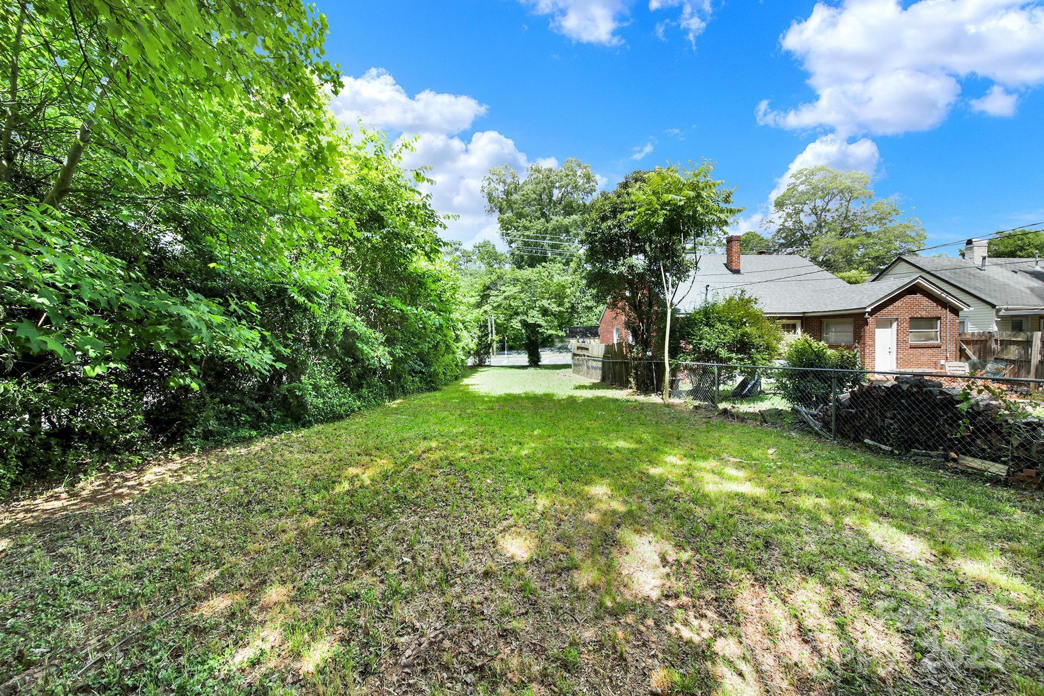 3100 Commonwealth Avenue Property Photo 6