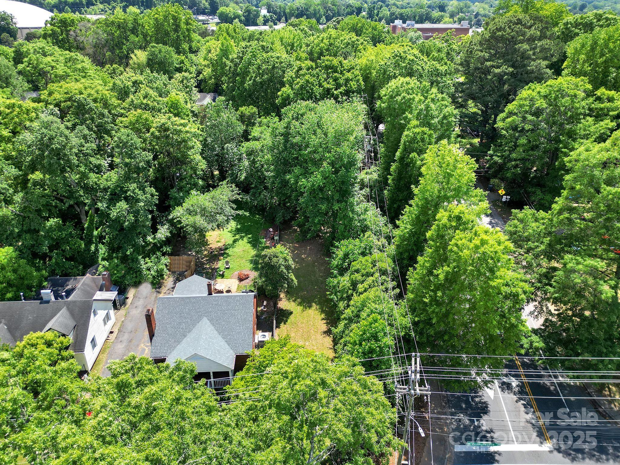 3100 Commonwealth Avenue Property Photo 8