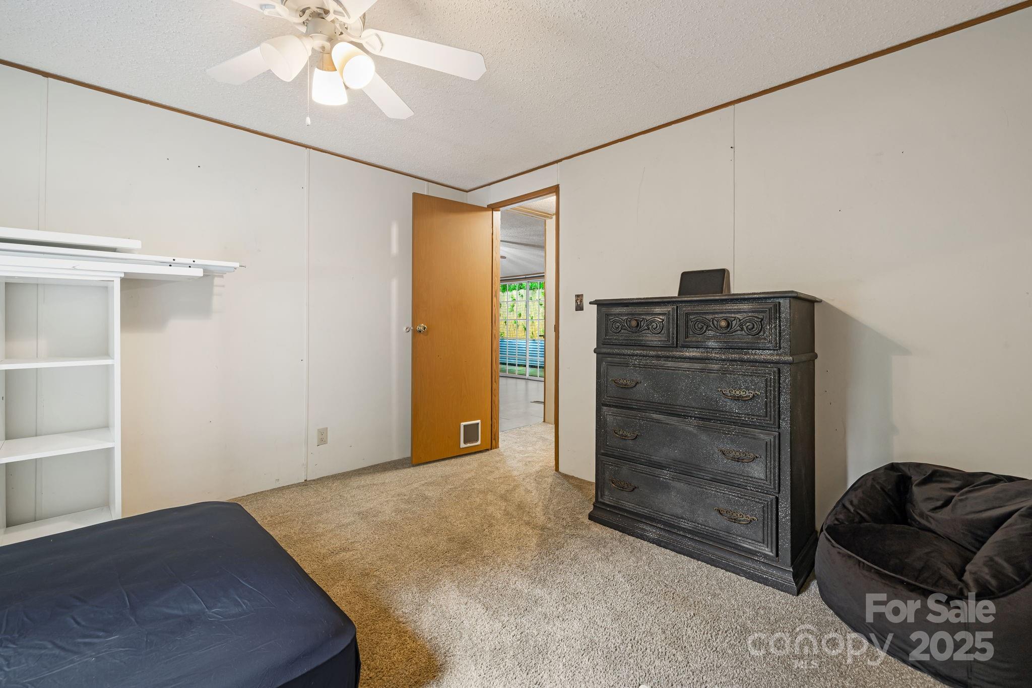 15 Robin Lane Property Photo 25