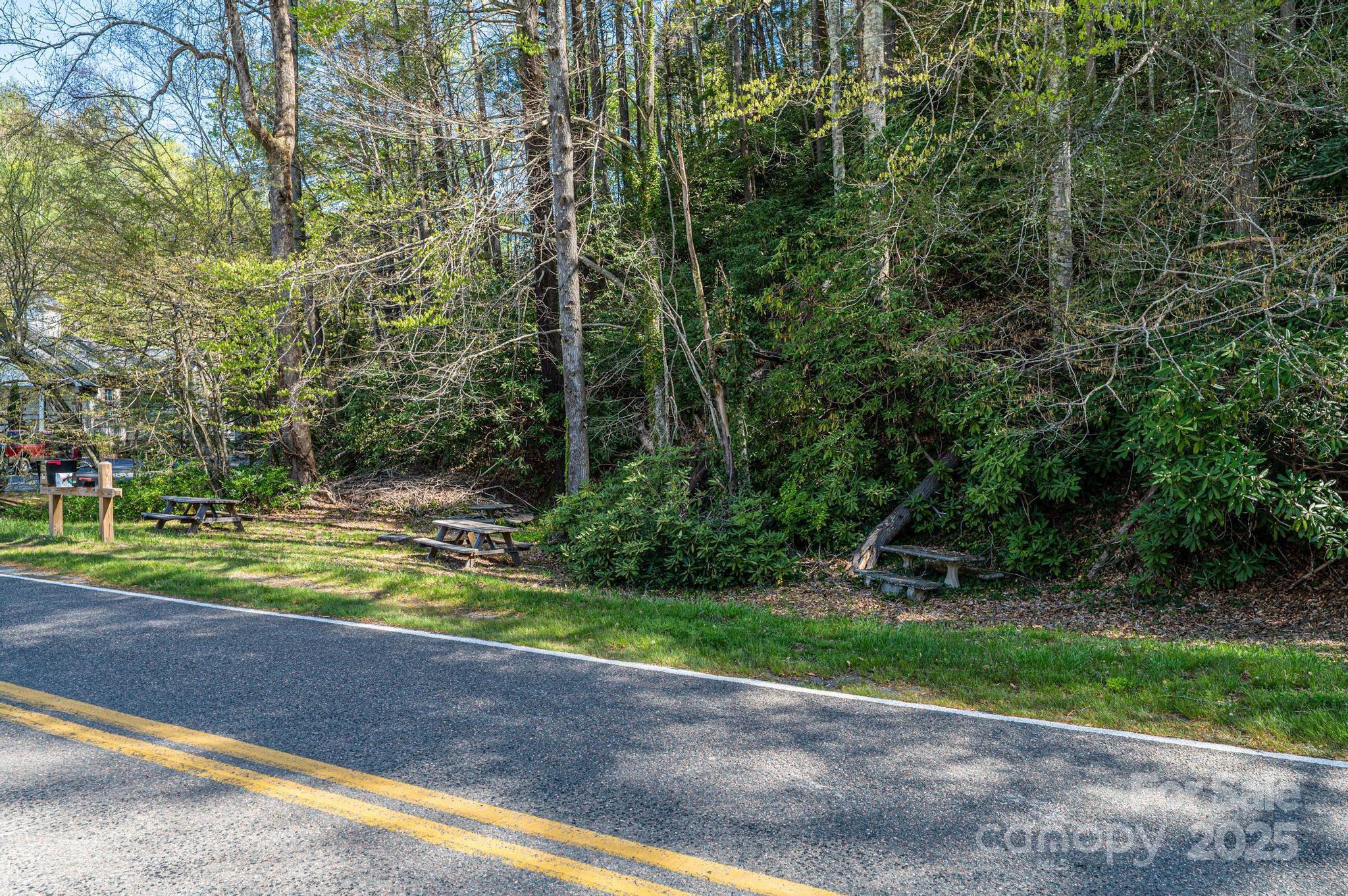 6353 Buffalo Cove Road Property Photo 26
