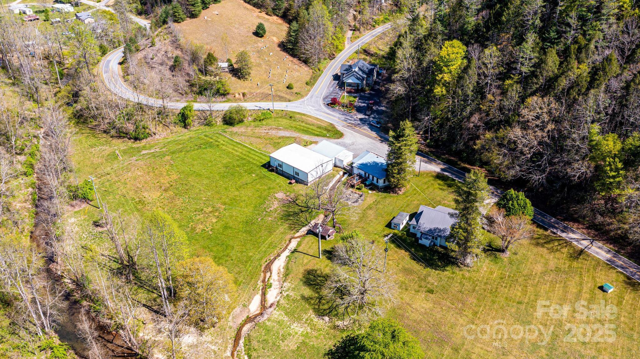 6353 Buffalo Cove Road Property Photo 42