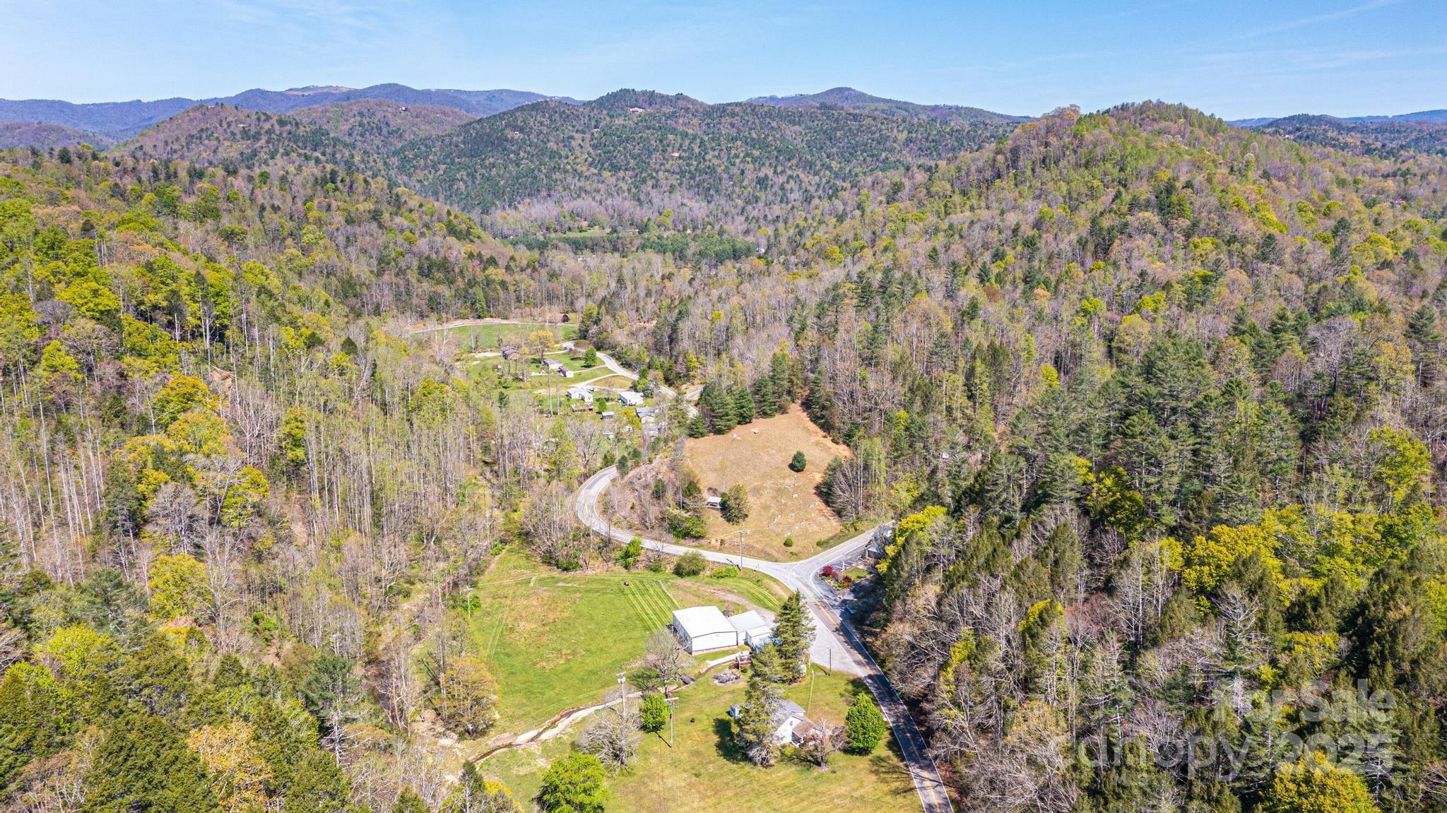 6353 Buffalo Cove Road Property Photo 47