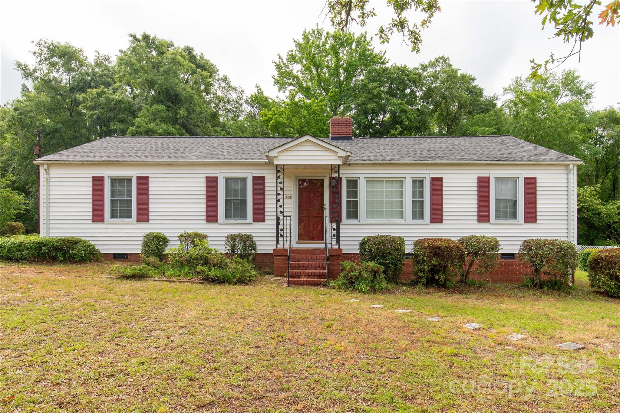 439 Kershaw Country Club Road Property Photo