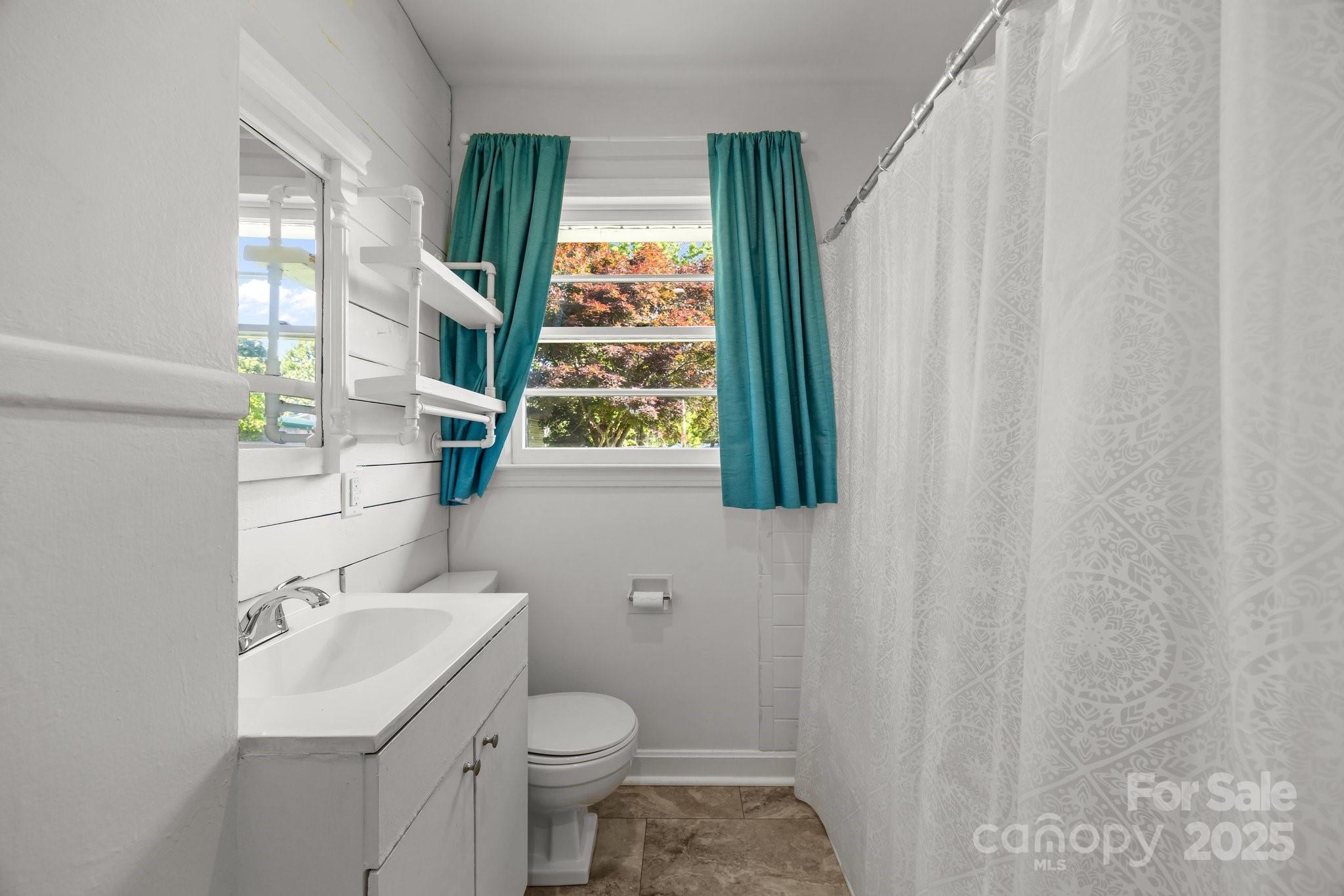 136 Kent Drive Property Photo 19
