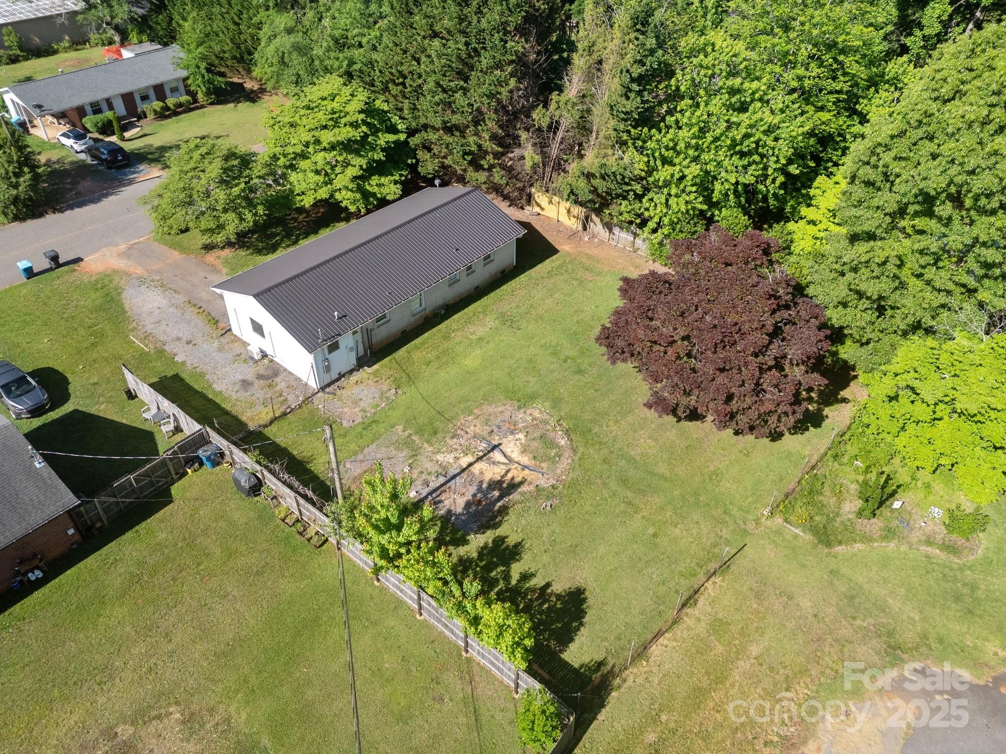 136 Kent Drive Property Photo 38
