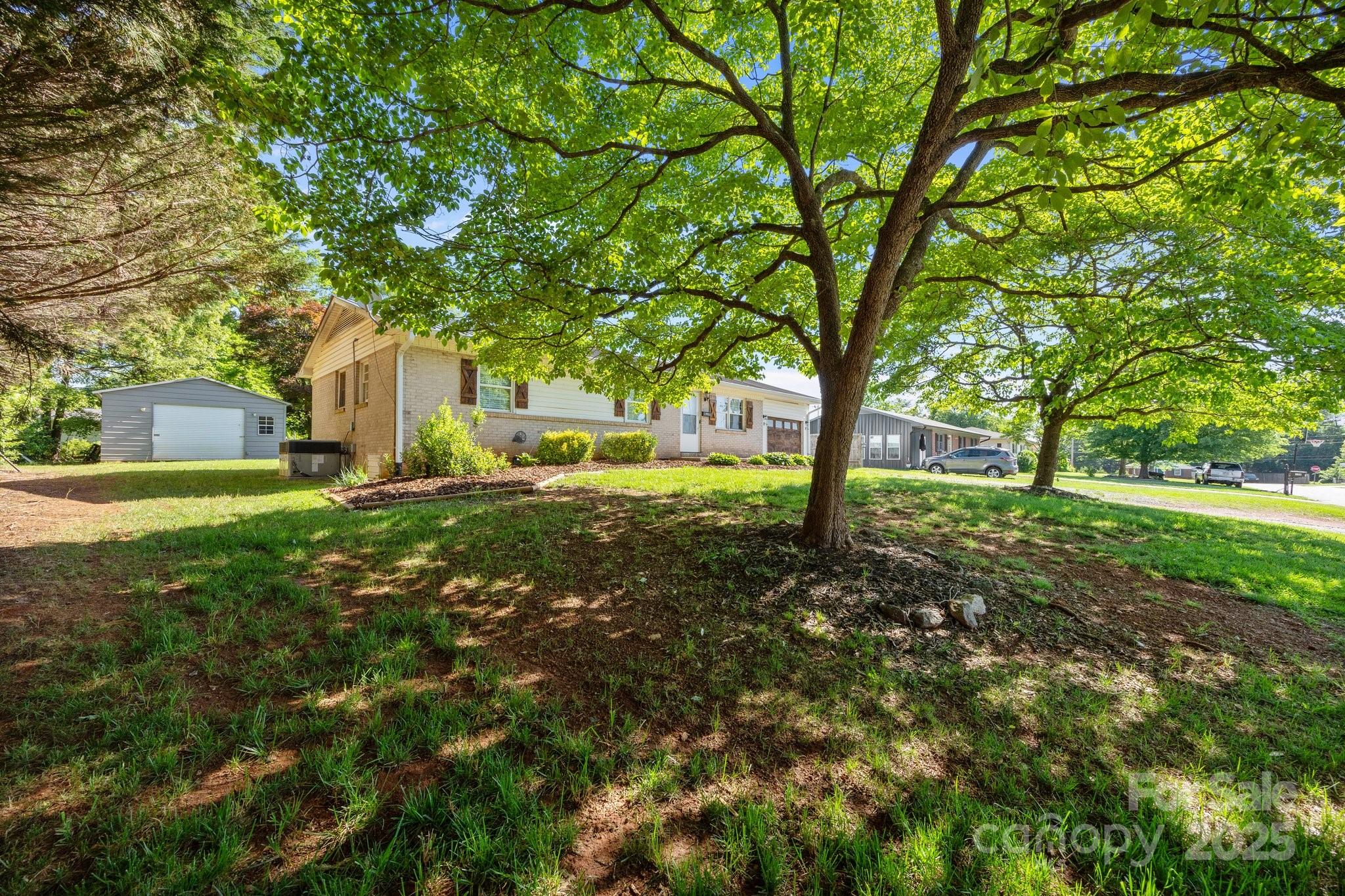 136 Kent Drive Property Photo 44