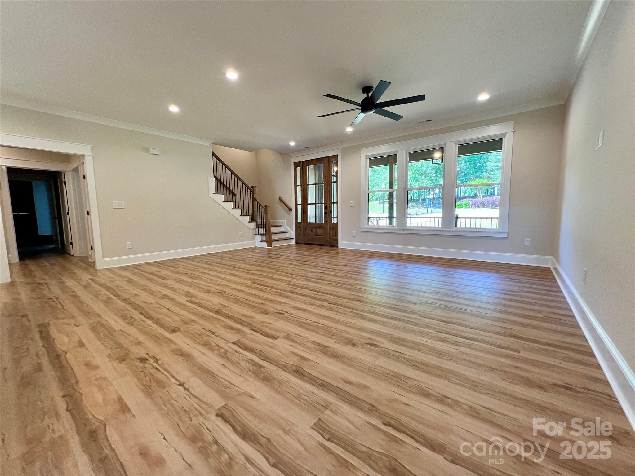 603 Turnberry Court Property Photo 7