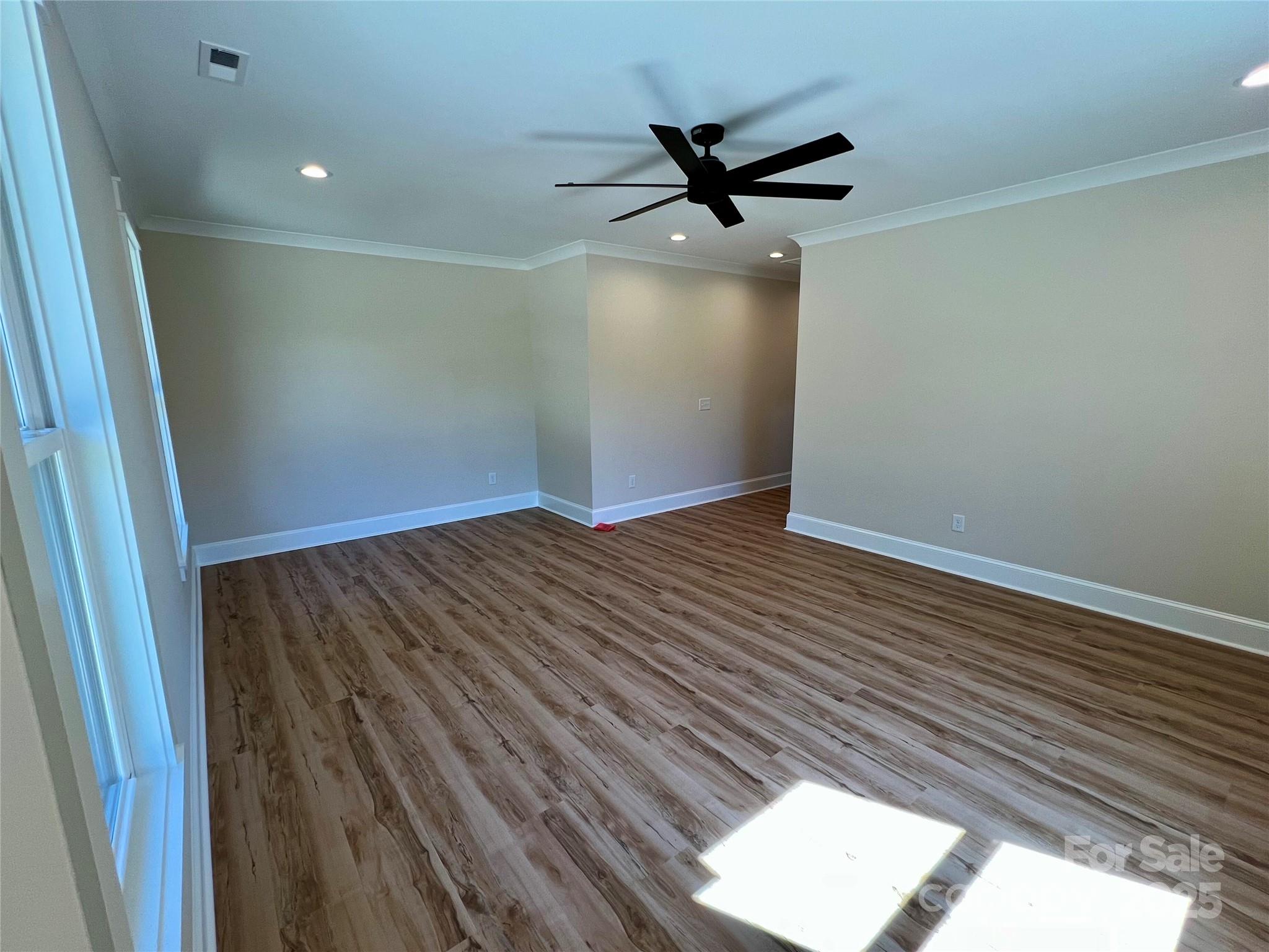 603 Turnberry Court Property Photo 24