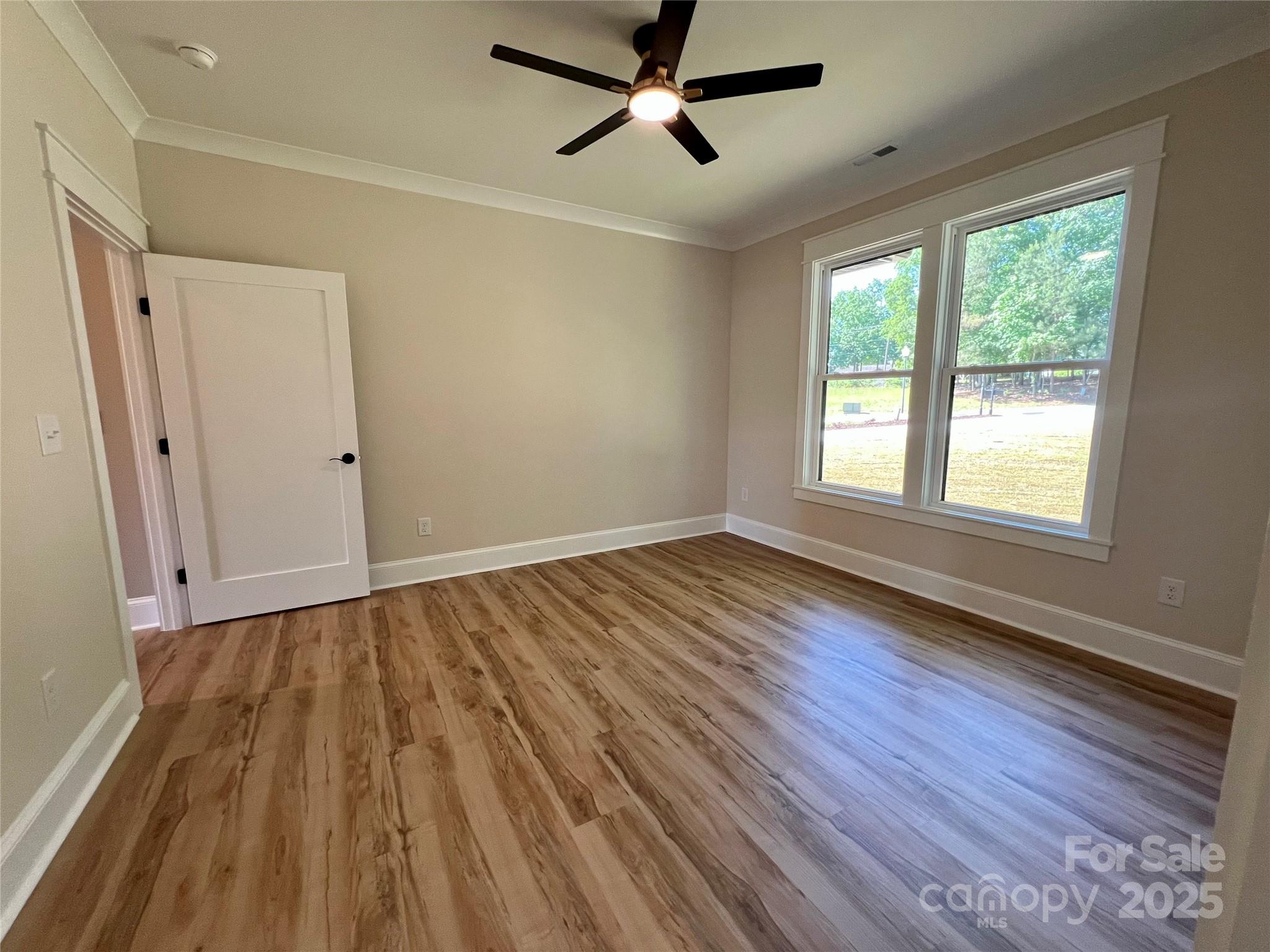 603 Turnberry Court Property Photo 33