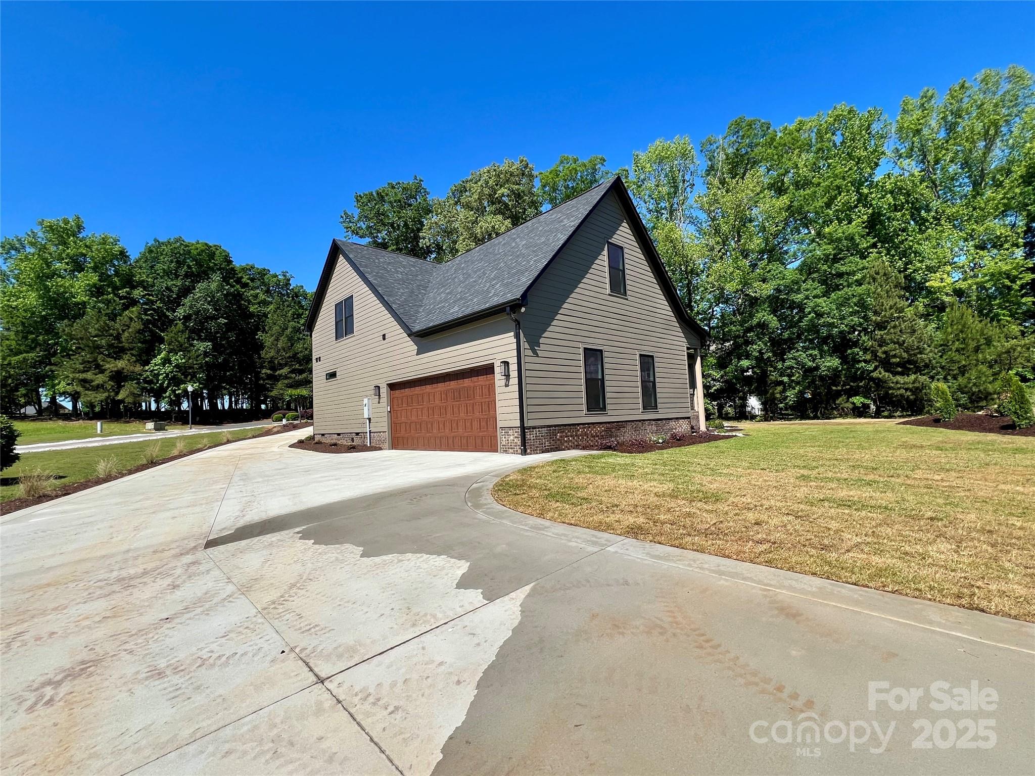 603 Turnberry Court Property Photo 45