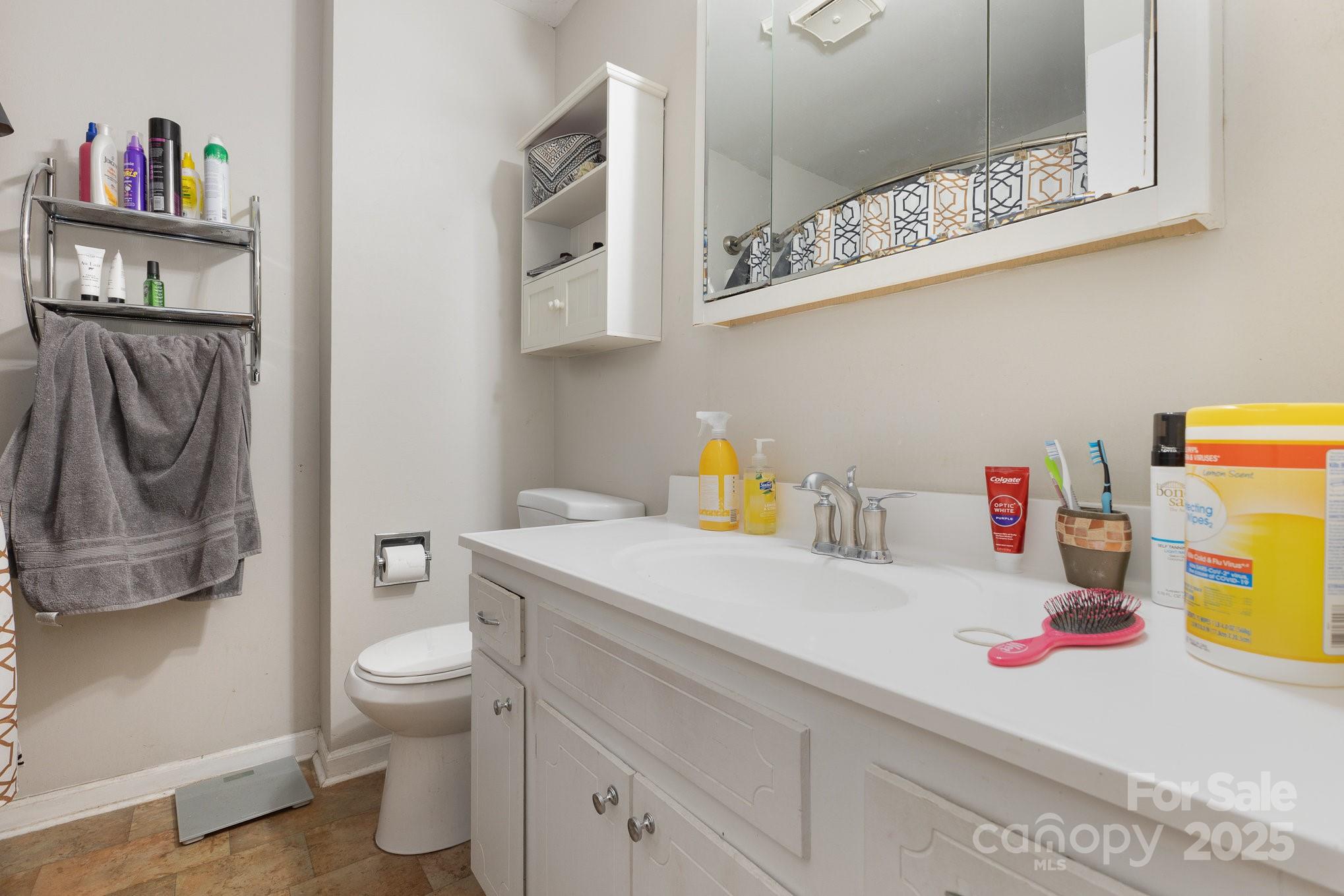 1407 Jodhpur Court Property Photo 13