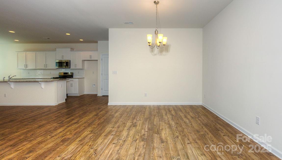 5523 Pamplona Way Property Photo 5