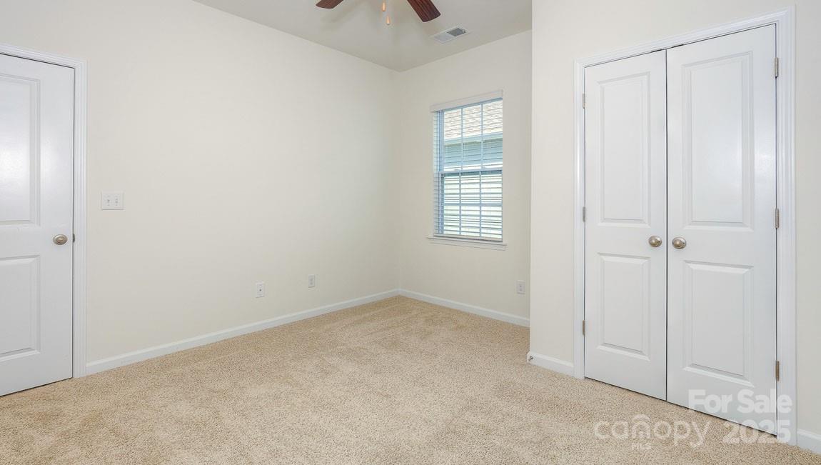 5523 Pamplona Way Property Photo 23