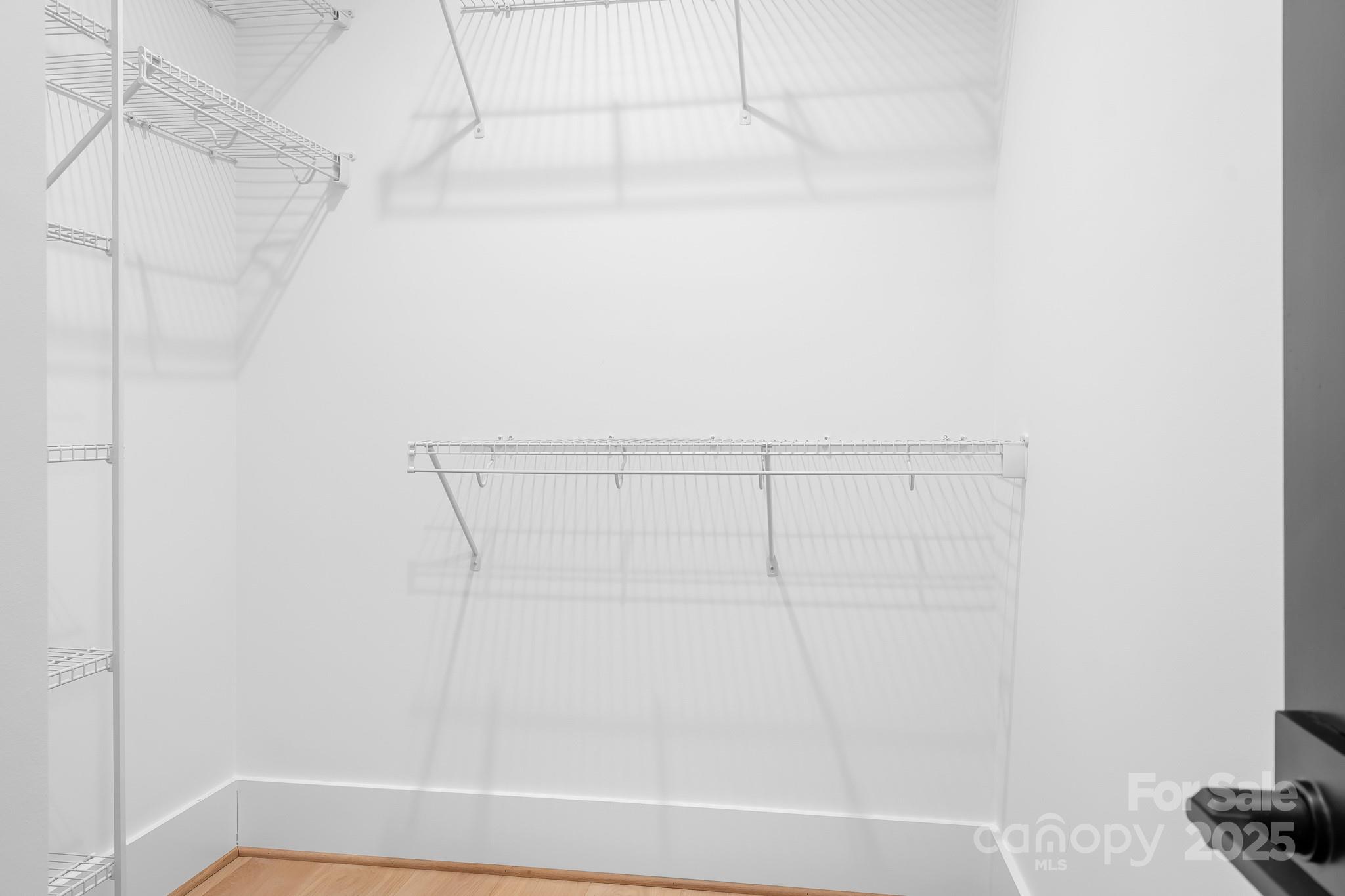 136 Castleview Lane Property Photo 27