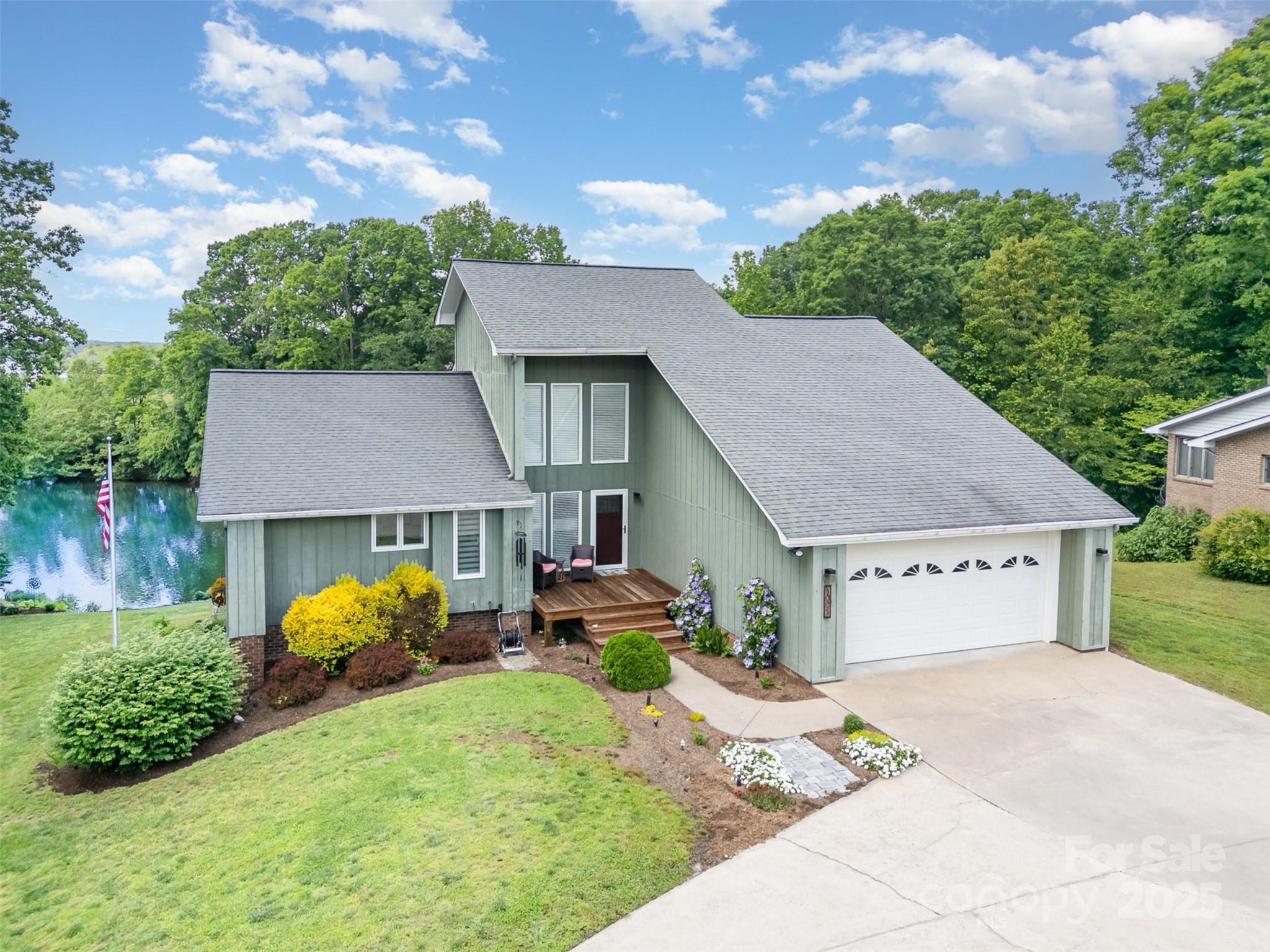 3005 Vernell Lane Property Photo 2