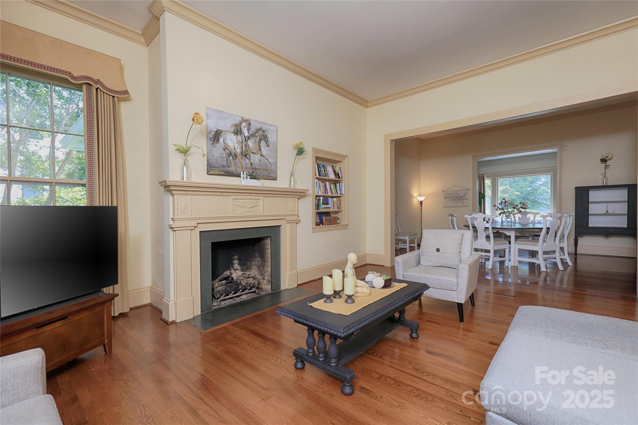 321 W Bank Street Property Photo 15