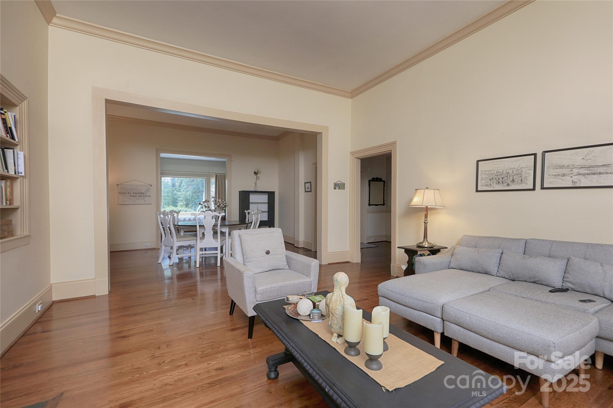 321 W Bank Street Property Photo 16