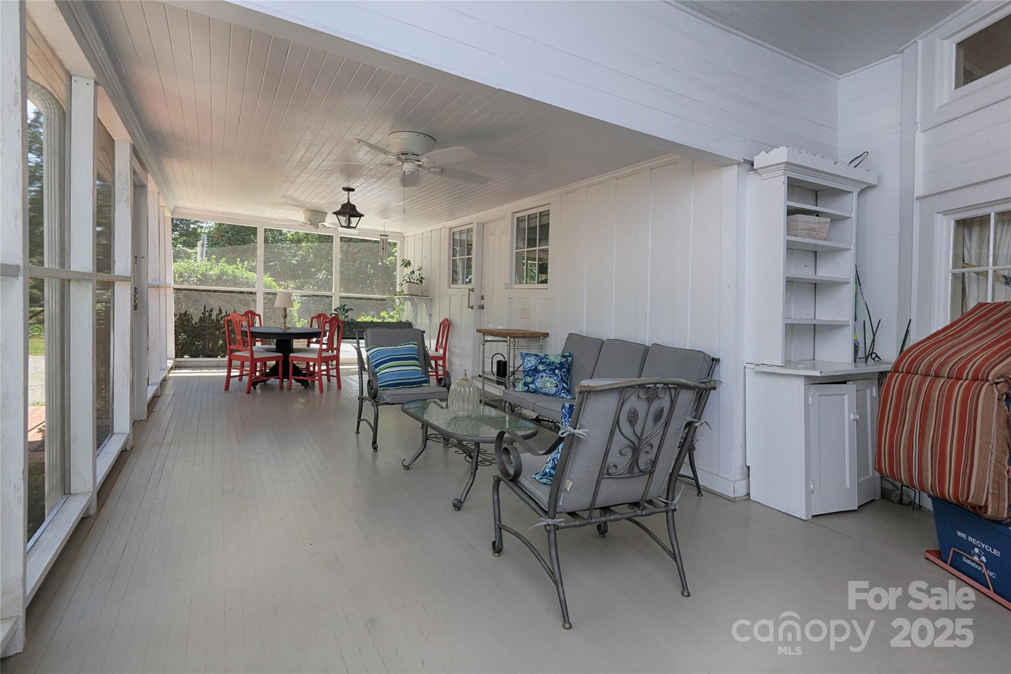321 W Bank Street Property Photo 44