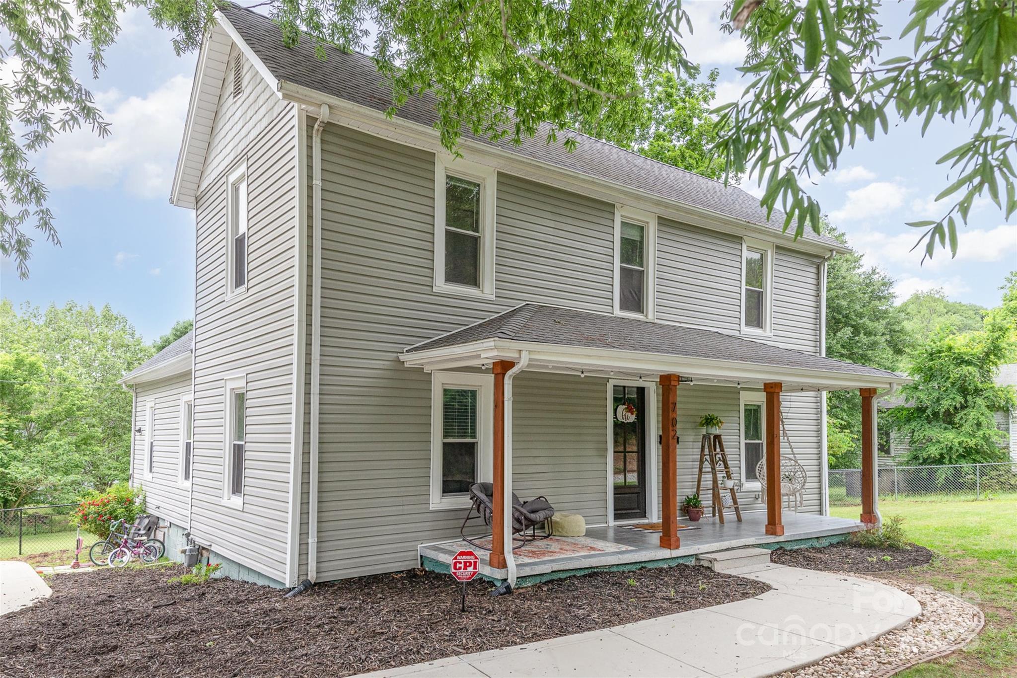 702 S Government Street Property Photo
