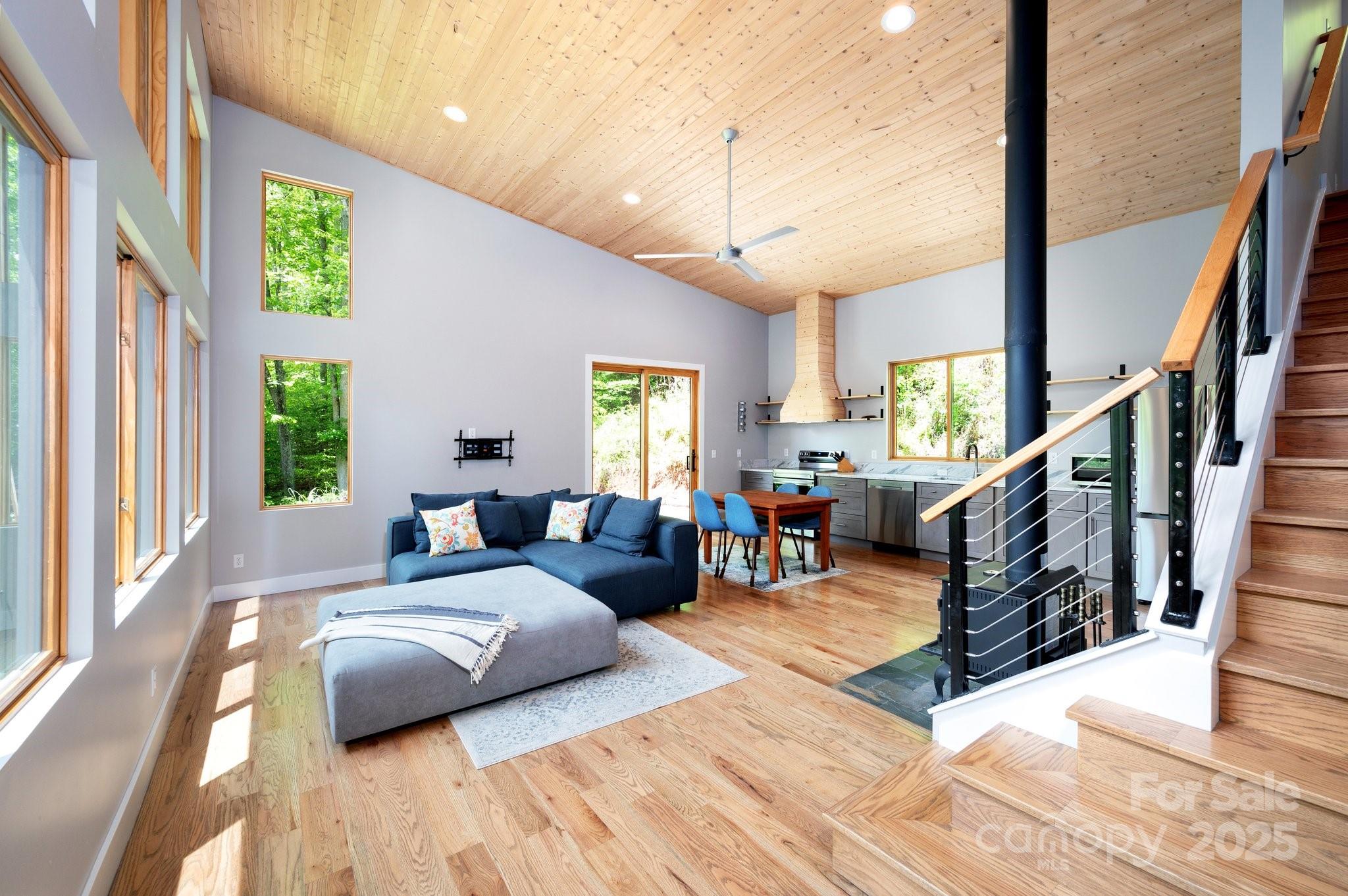 83 Mount Airy Road Property Photo 8