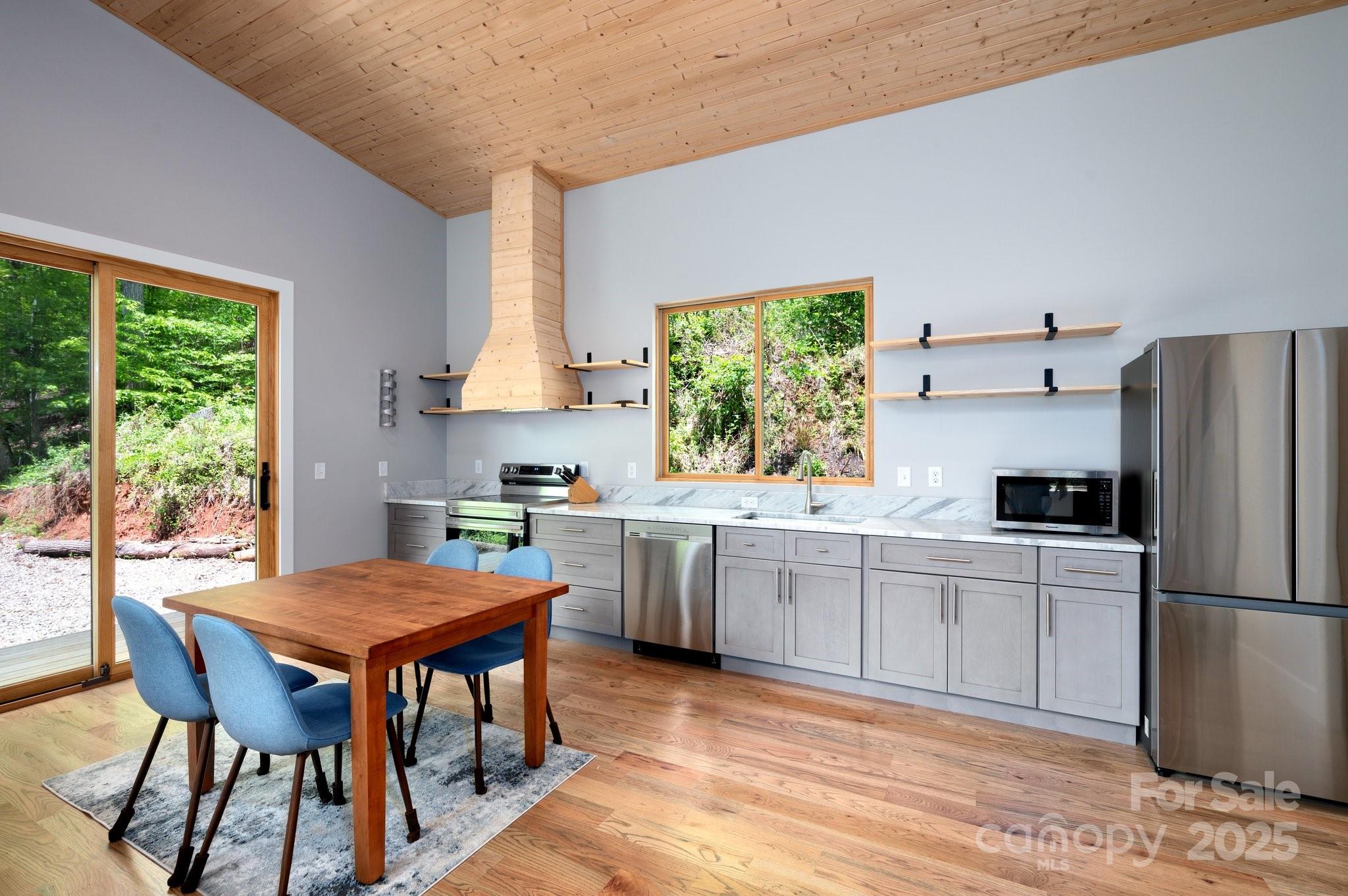 83 Mount Airy Road Property Photo 10