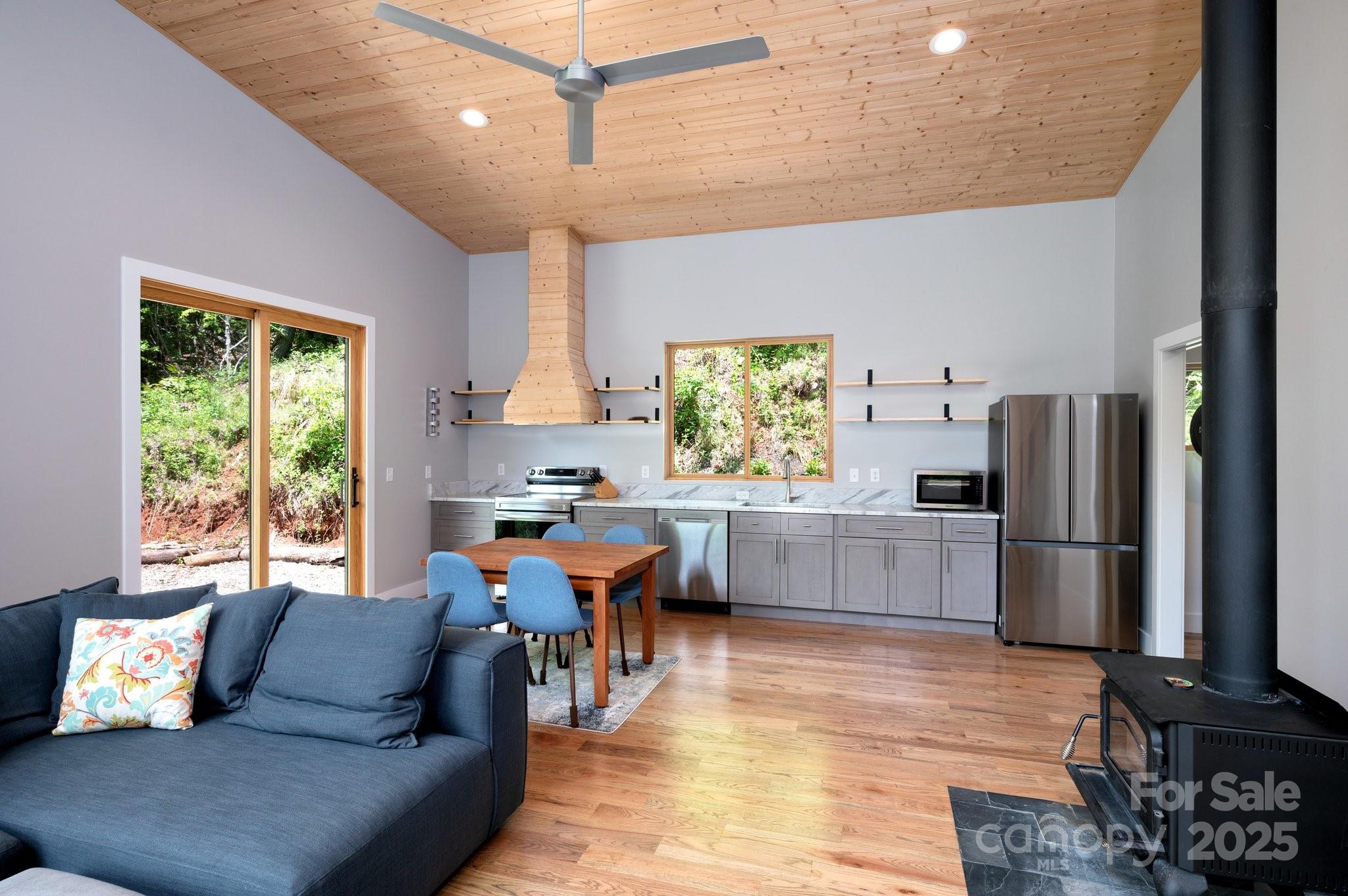 83 Mount Airy Road Property Photo 13