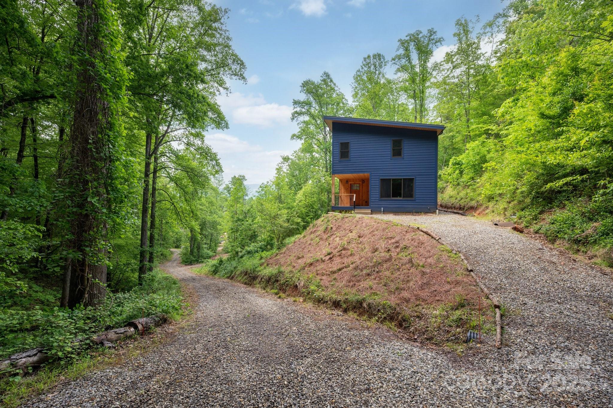 83 Mount Airy Road Property Photo 36