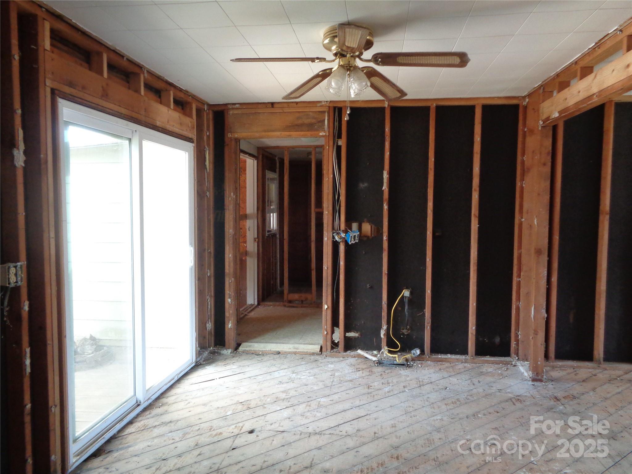 252 Rogers Street Property Photo 5