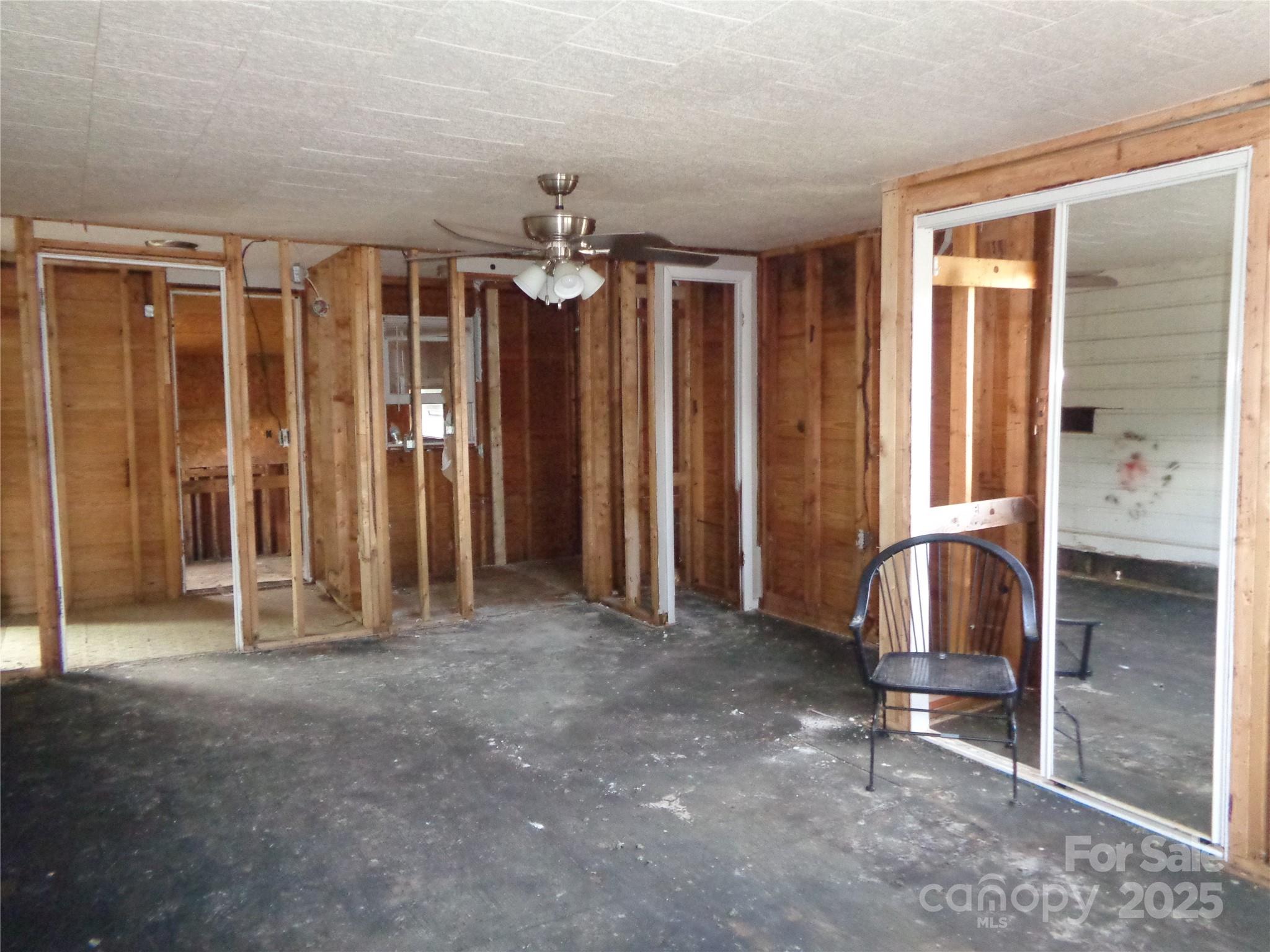 252 Rogers Street Property Photo 8