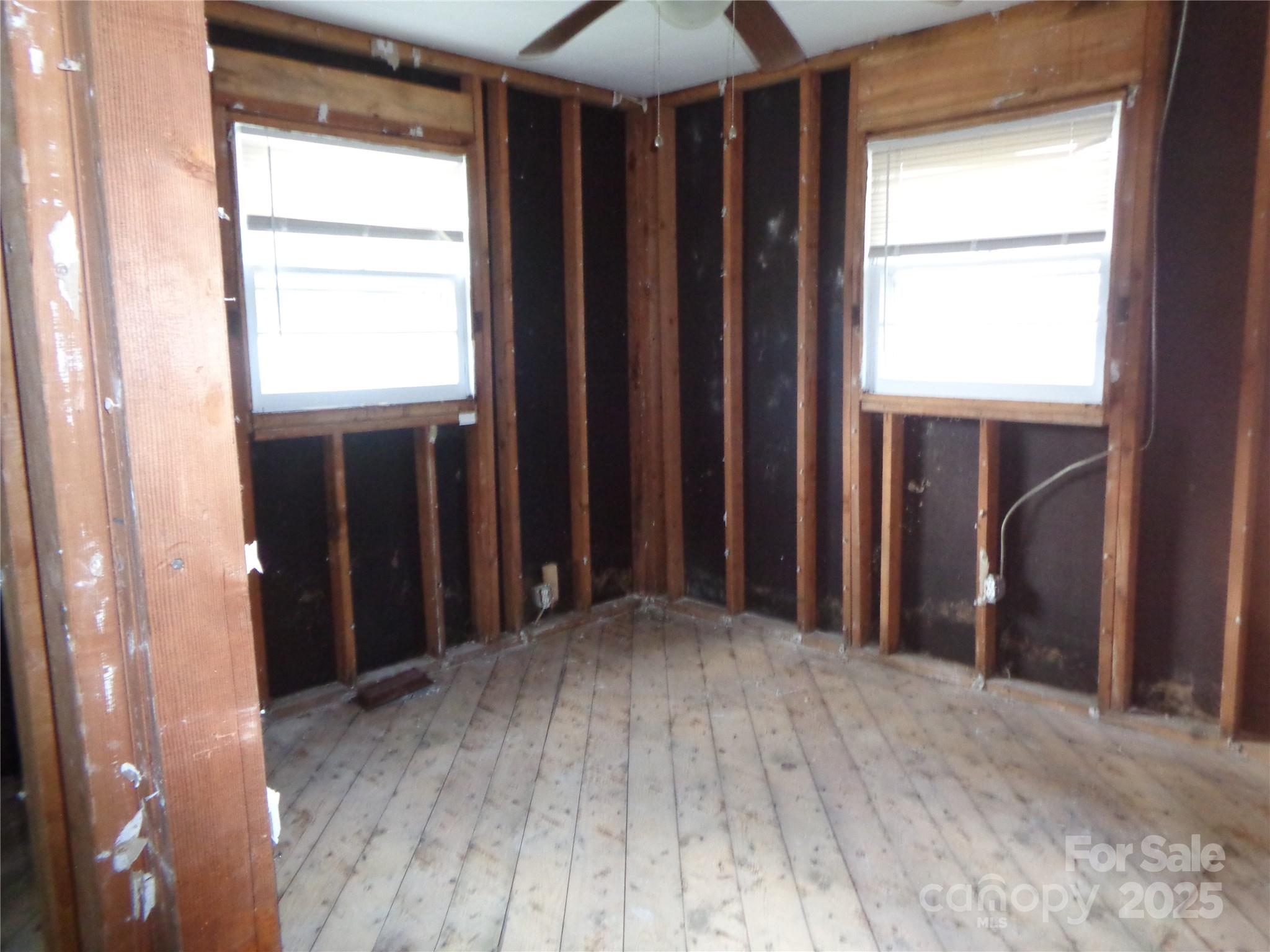 252 Rogers Street Property Photo 9