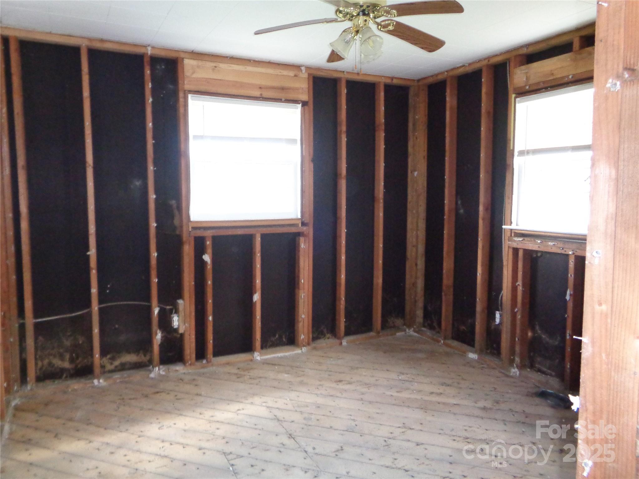 252 Rogers Street Property Photo 10