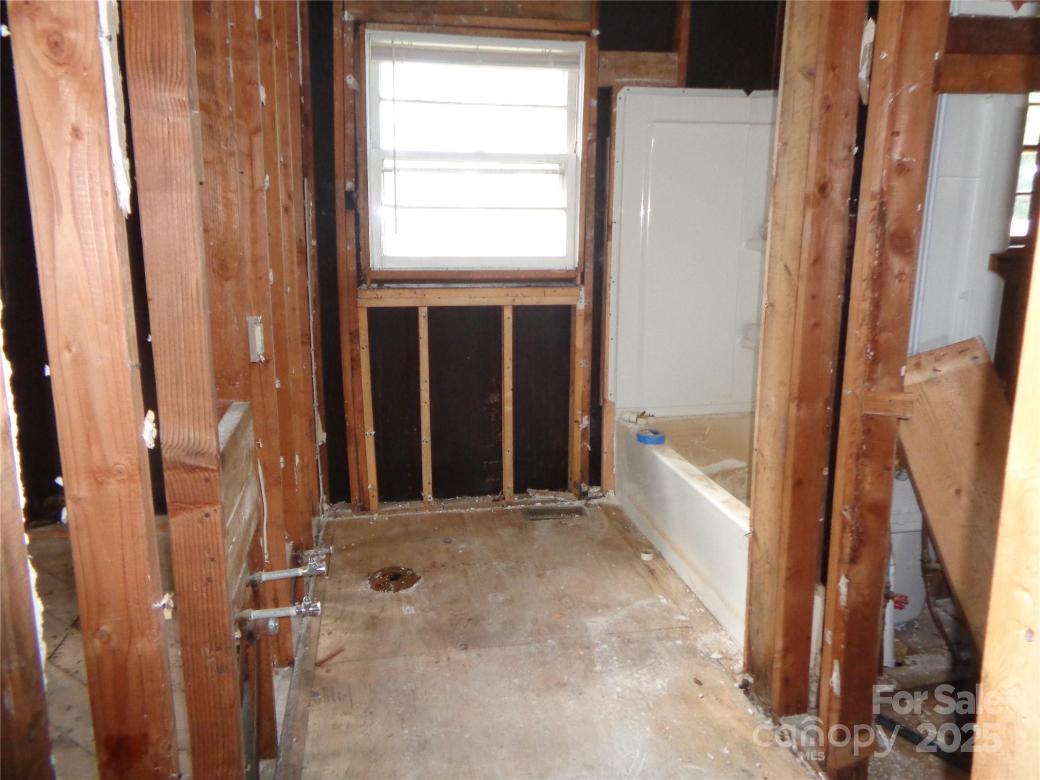 252 Rogers Street Property Photo 12