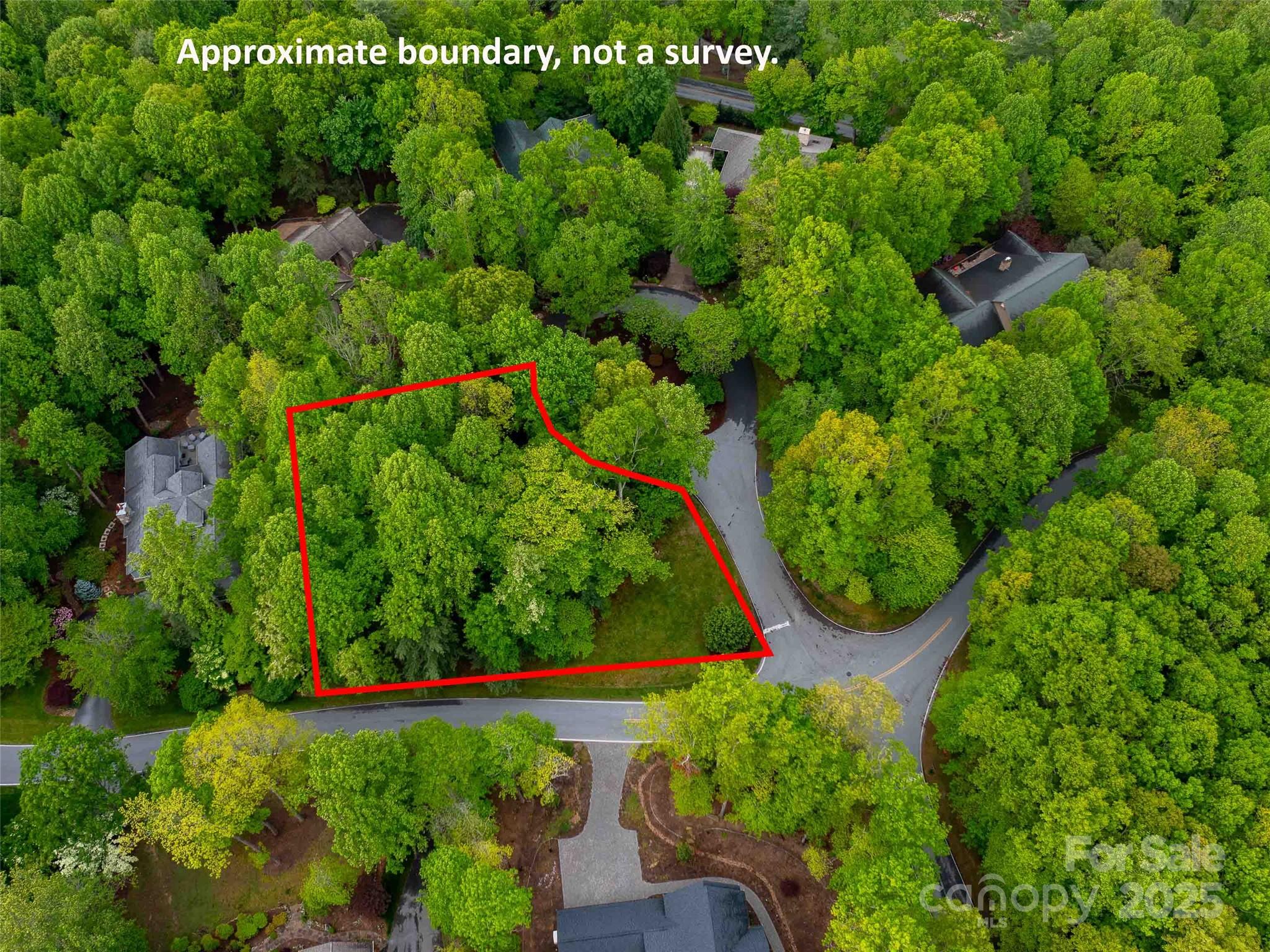102 Little Cherokee Ridge 83 Property Photo 3