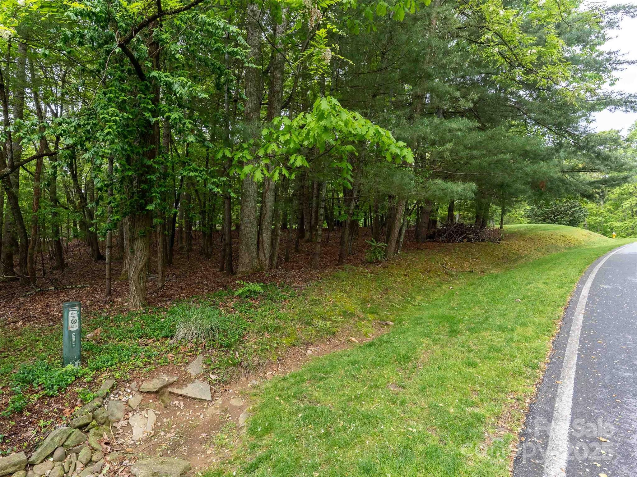 102 Little Cherokee Ridge 83 Property Photo 10