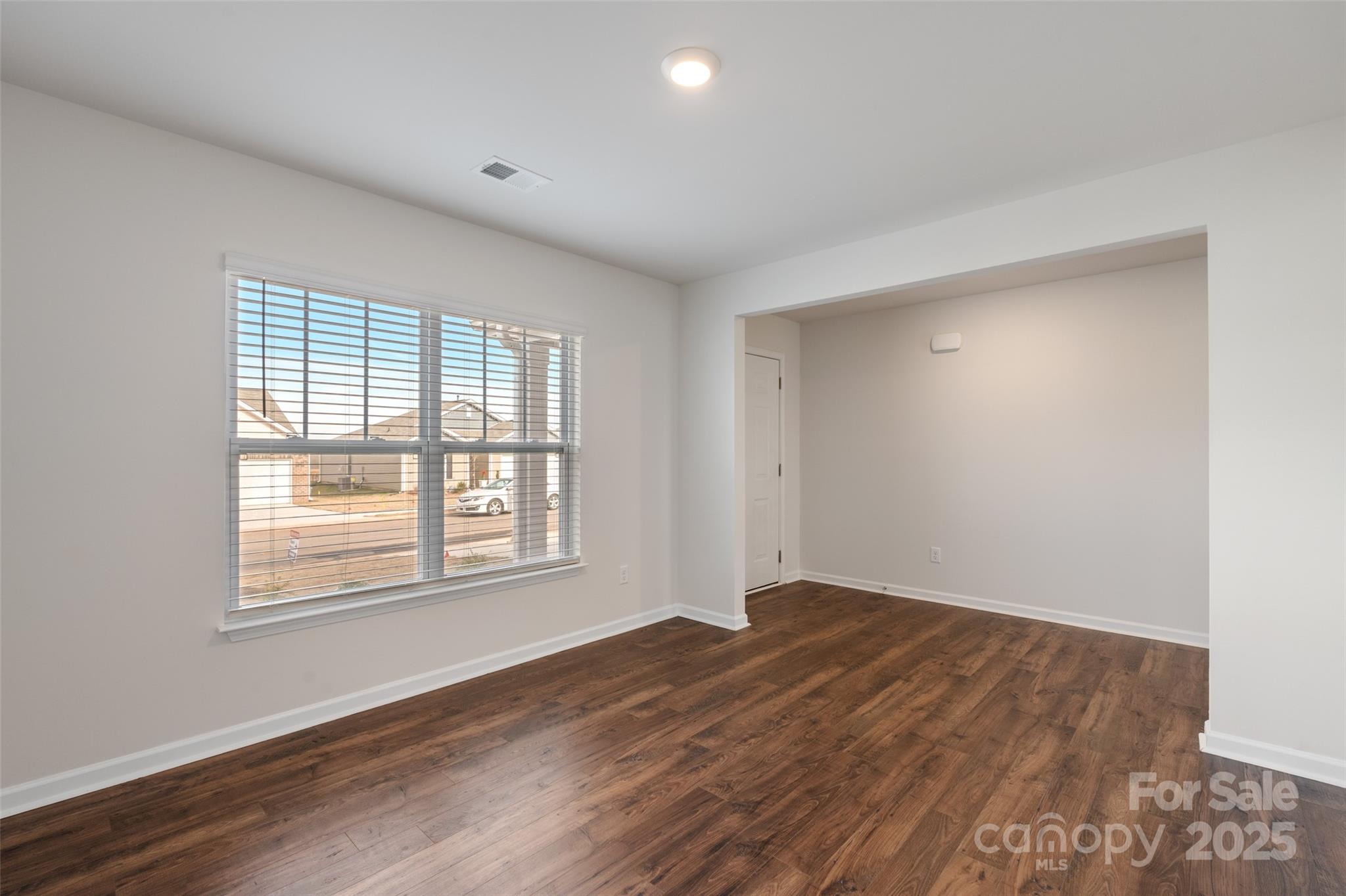 123 Creekwalk Lane Property Photo 7