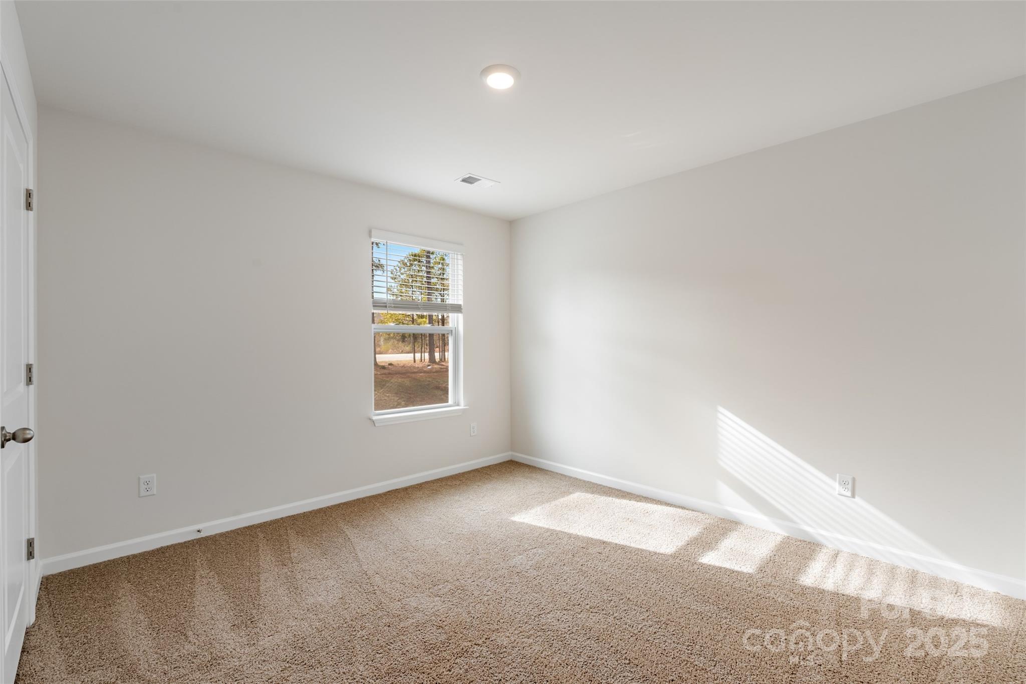 123 Creekwalk Lane Property Photo 18