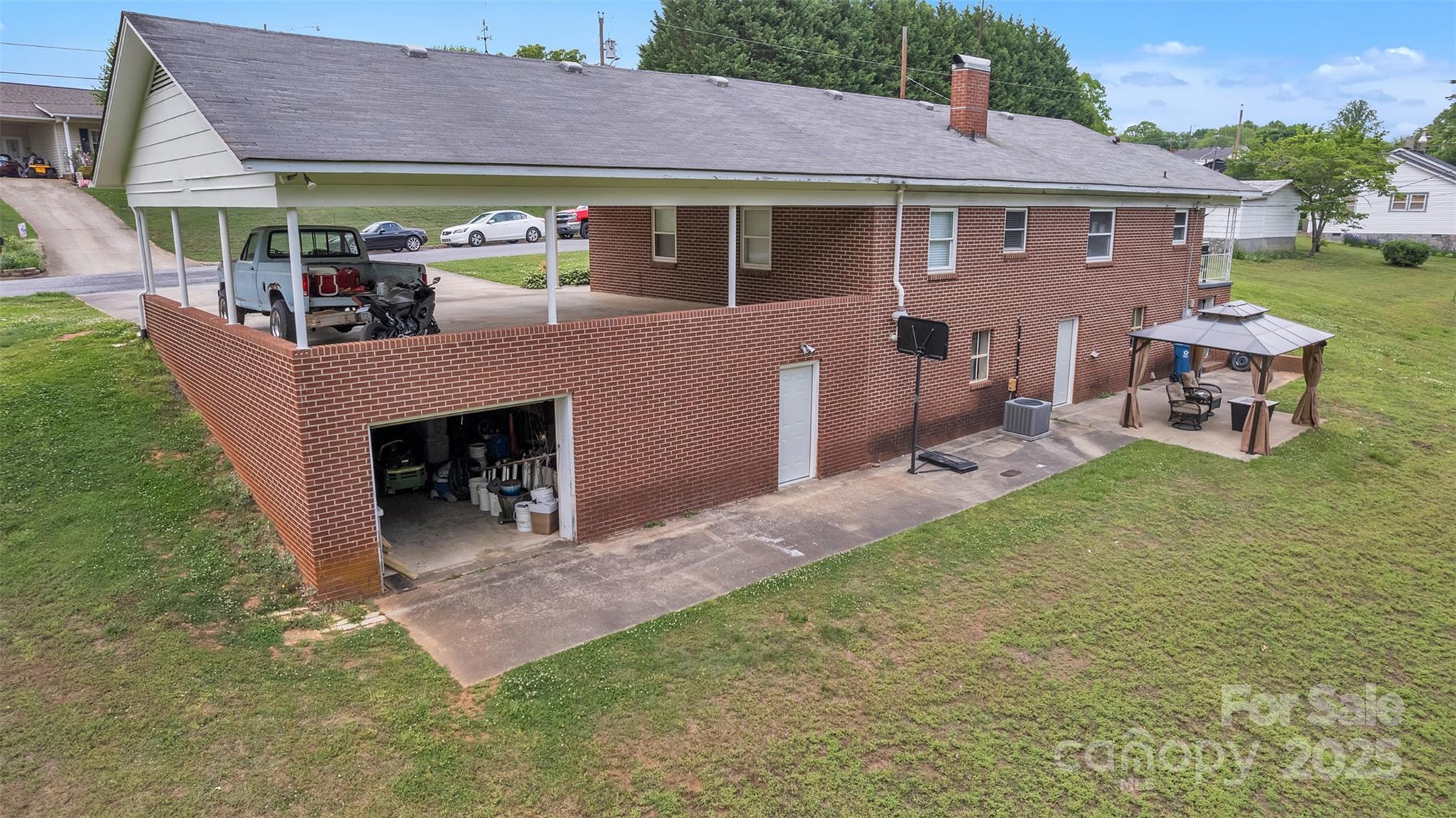 14 Maple Drive Property Photo 18
