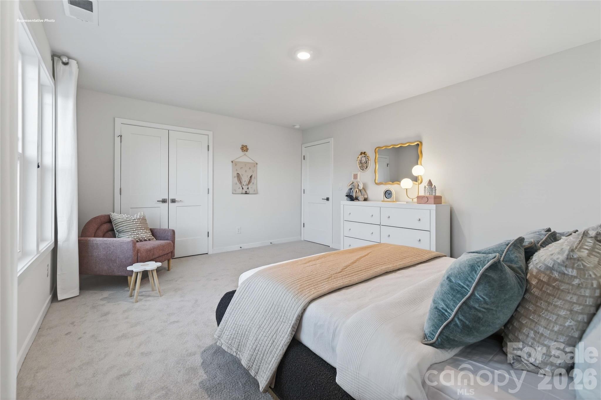 140 Ventnor Way Property Photo 19