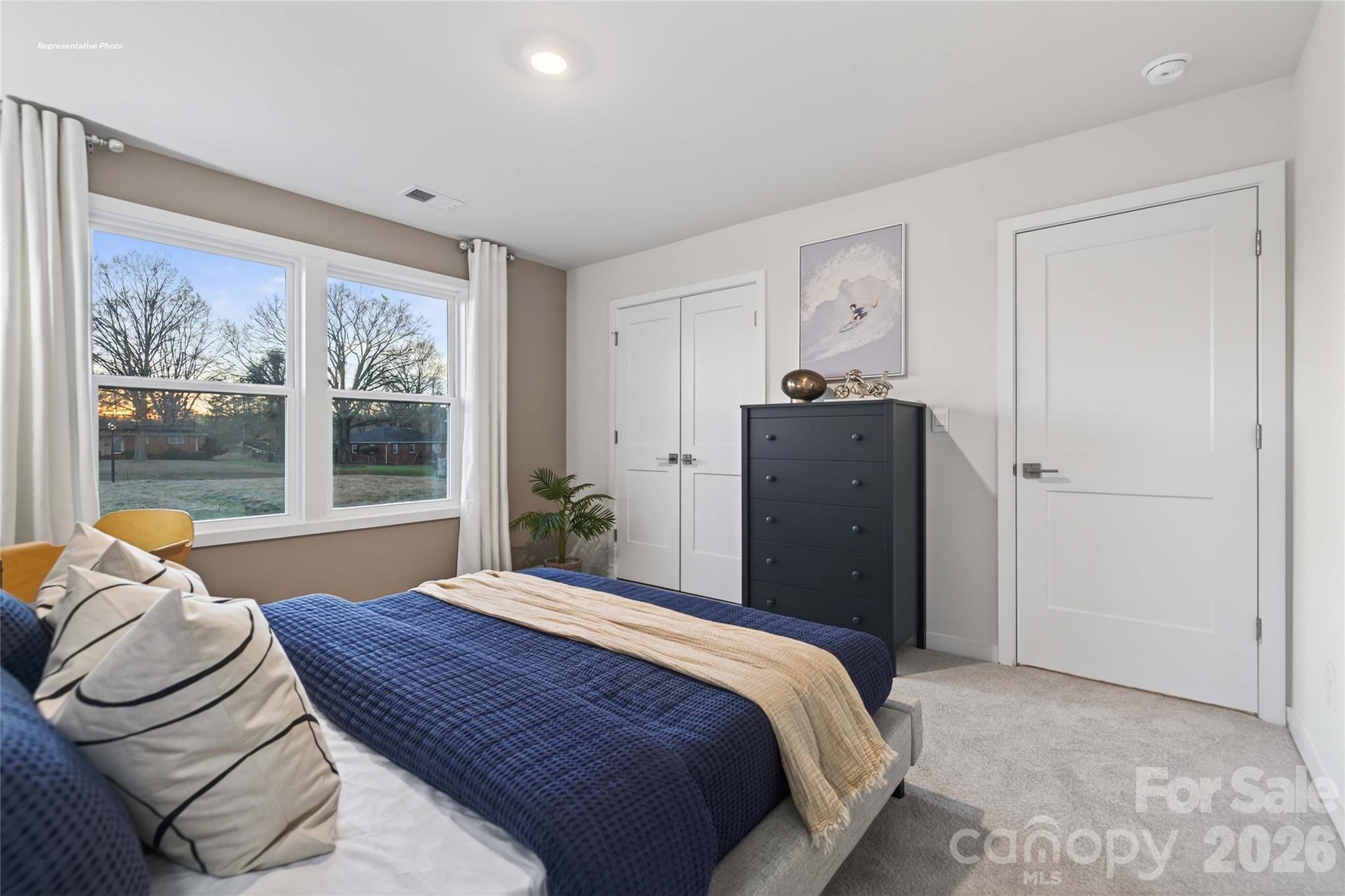 140 Ventnor Way Property Photo 25
