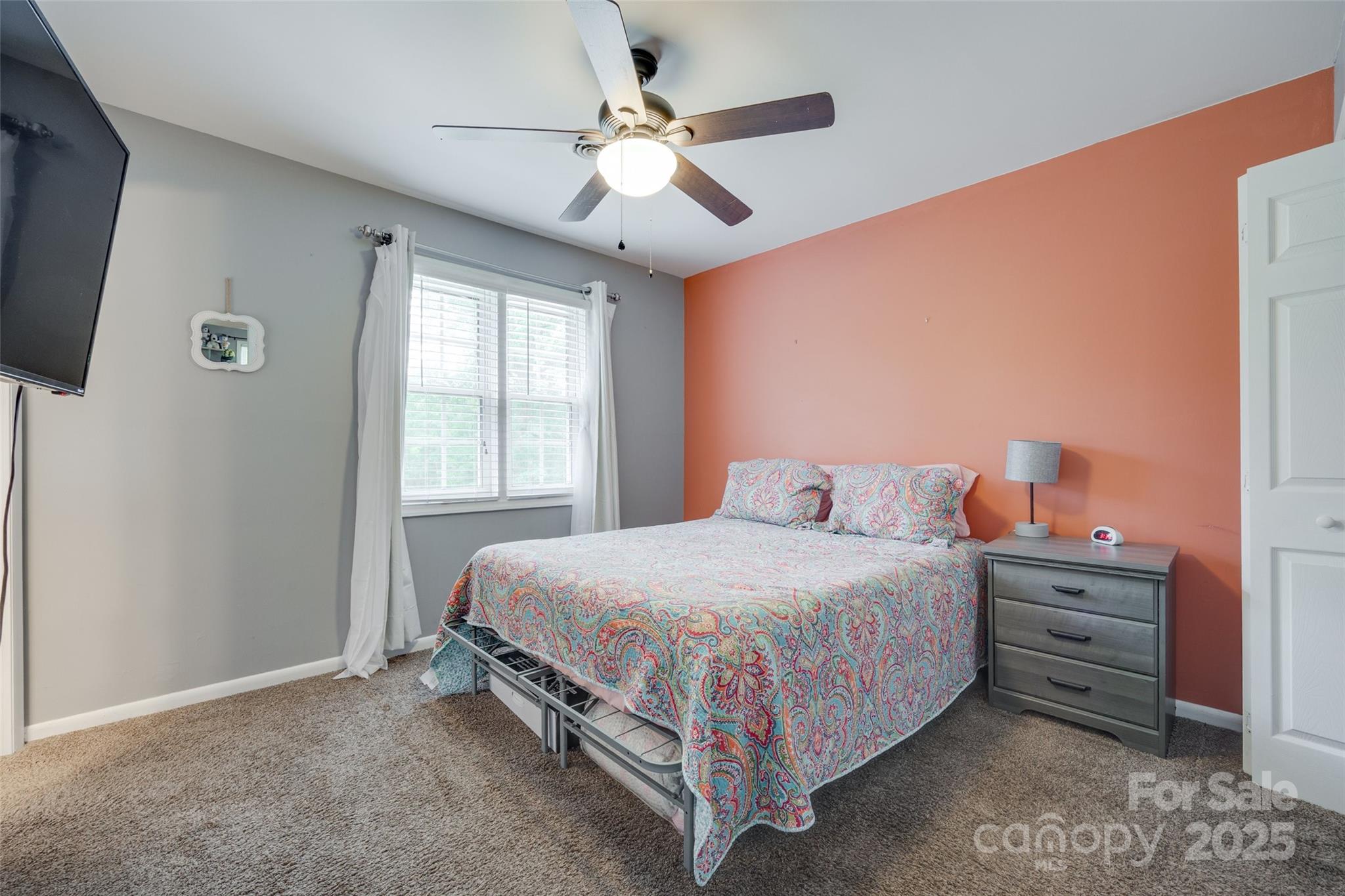 679 Fairforest Road Property Photo 9