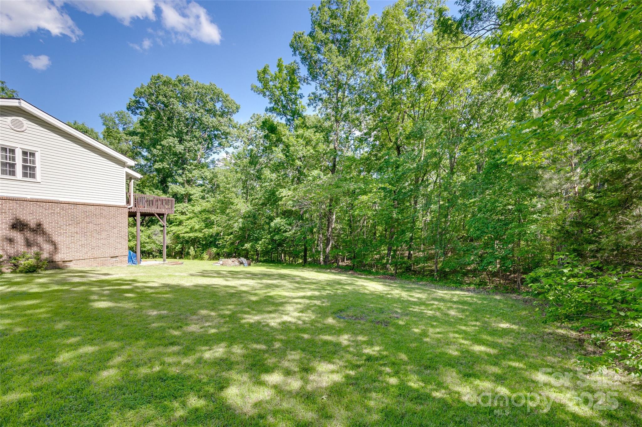 679 Fairforest Road Property Photo 23